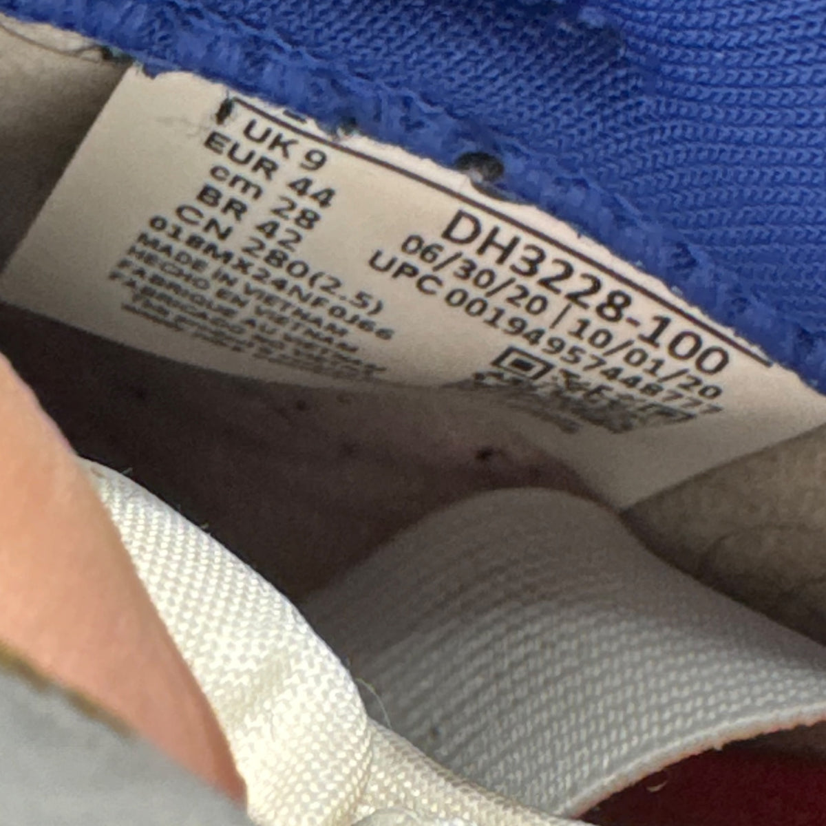 Dunk SB Low Supreme Hyper blue (44EU)