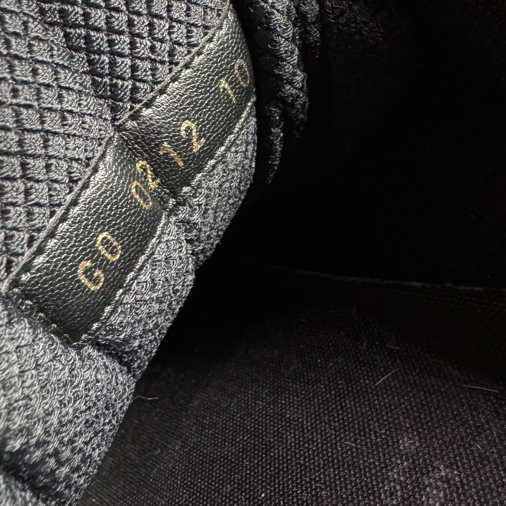 Louis Vuitton Tactic Runner (45)