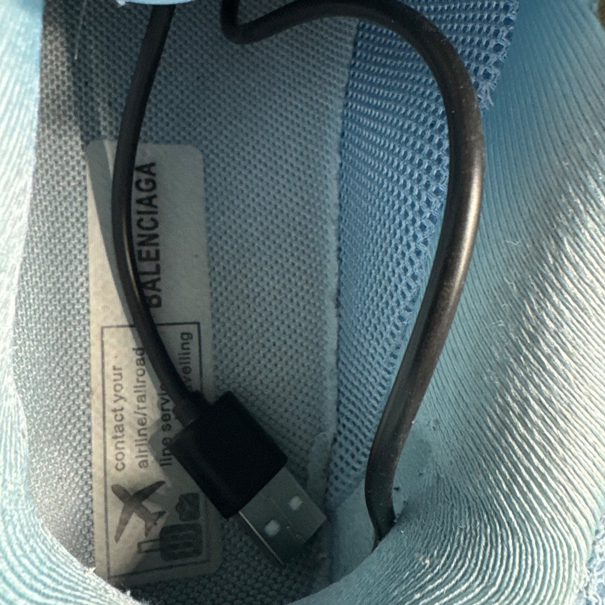 Balenciaga Track Led (41EU)