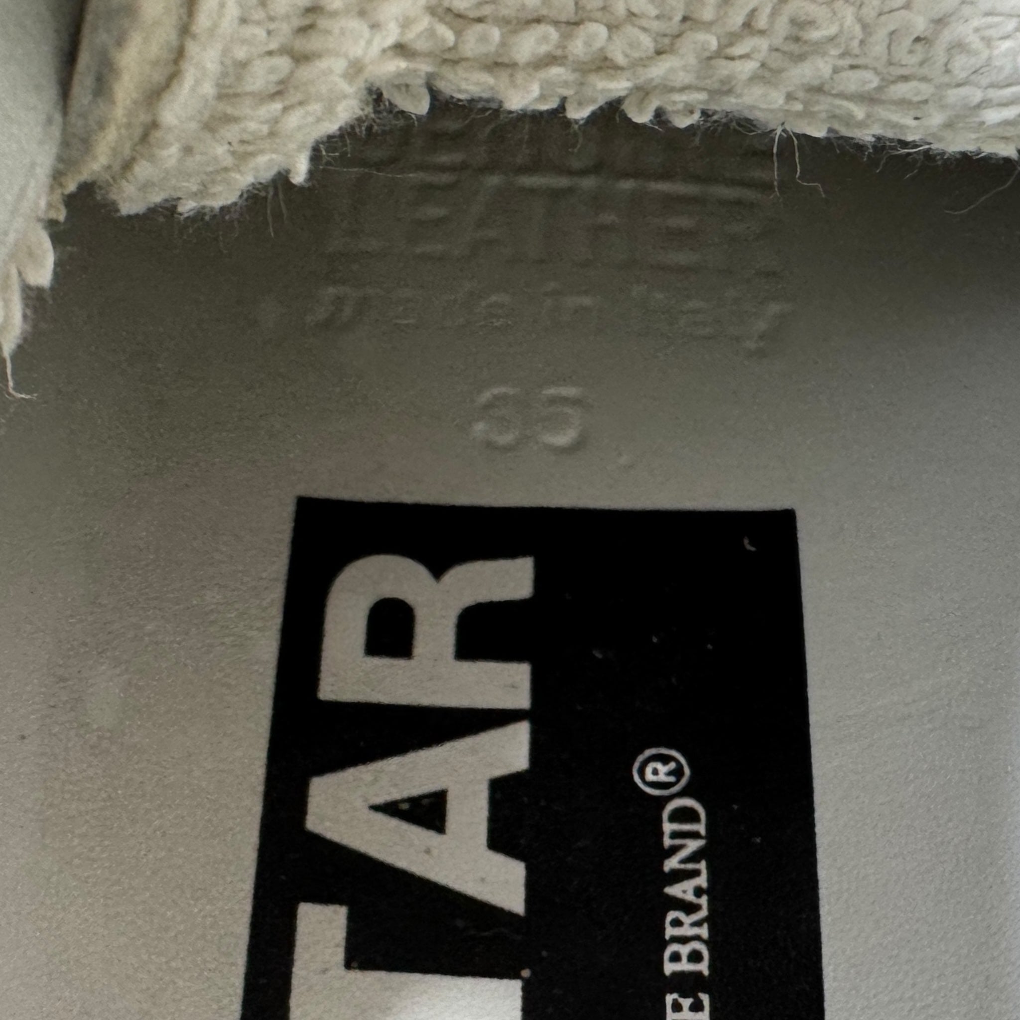 Golden Goose Superstar Mid (35)