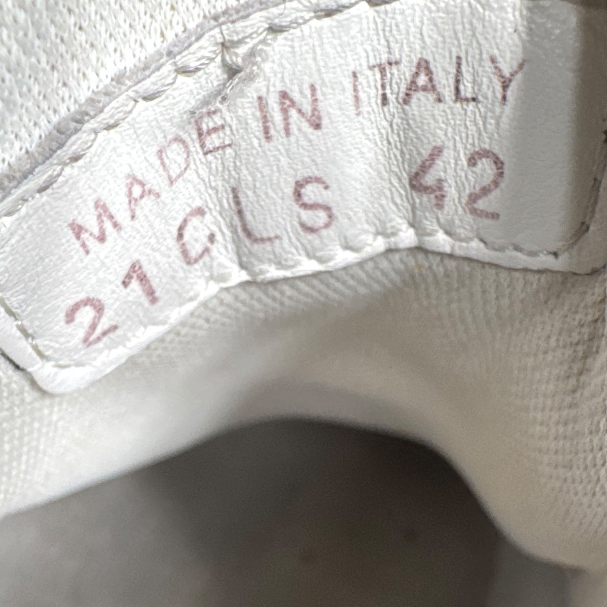 Dior B22 White (42EU)