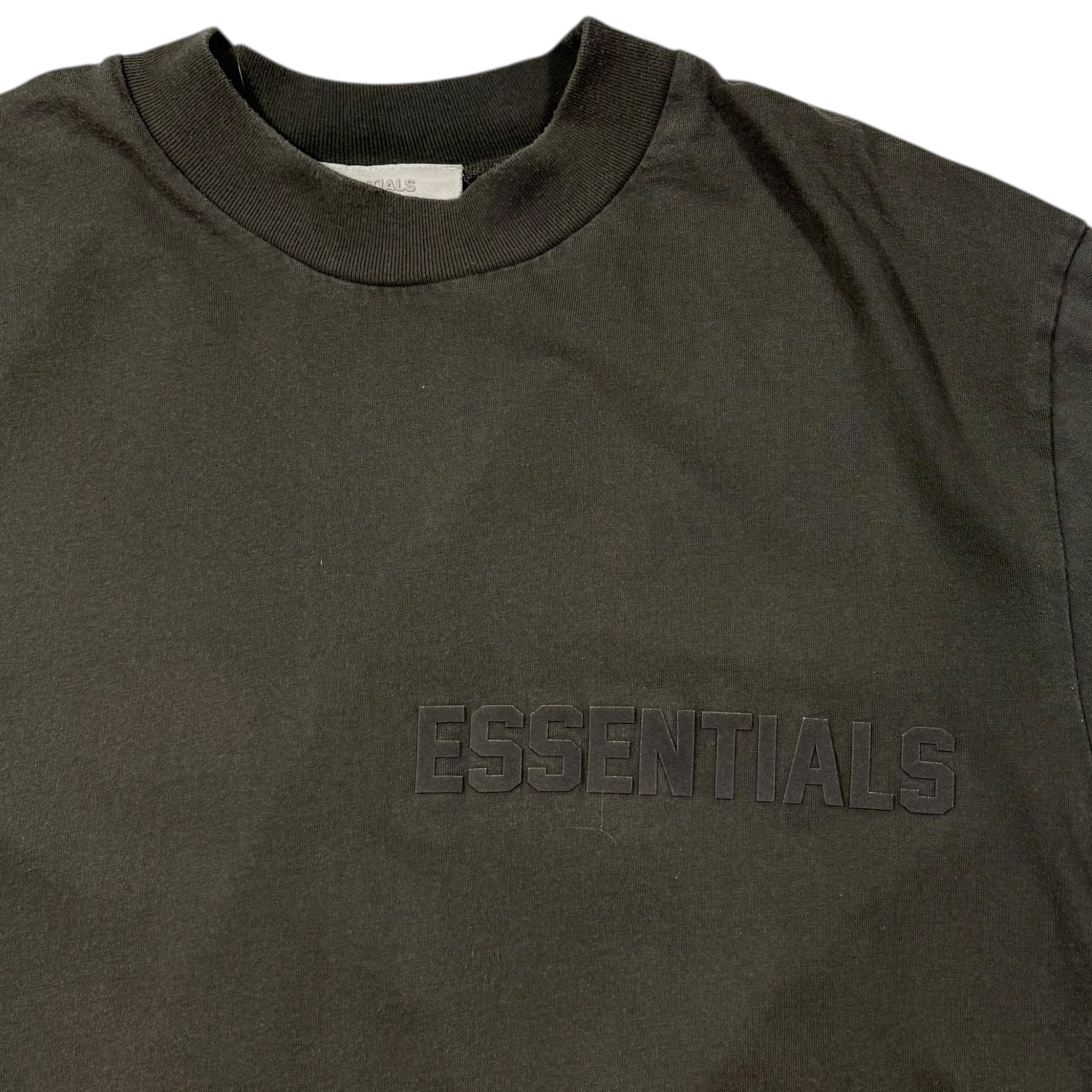 Essentials Set Shorts/T-Shirt (S)
