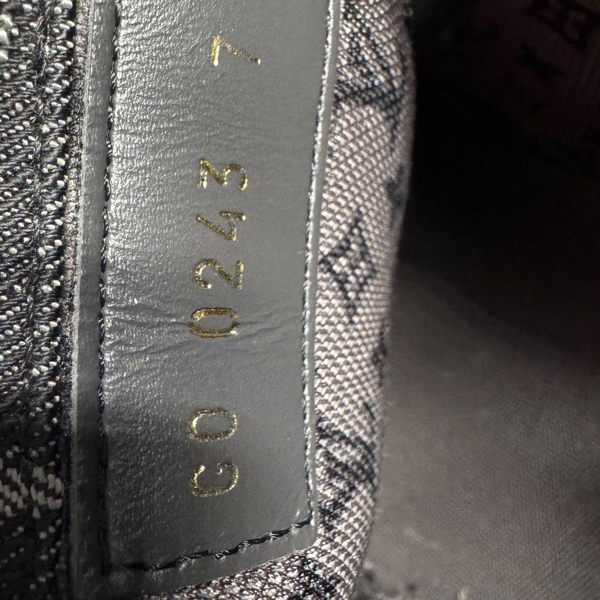 Louis Vuitton Skate x Swarovski (42EU)