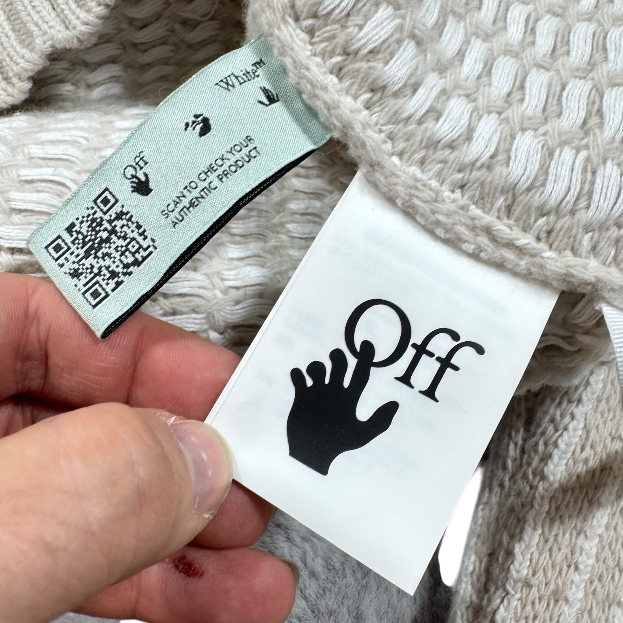 Pull Off-White (TU)