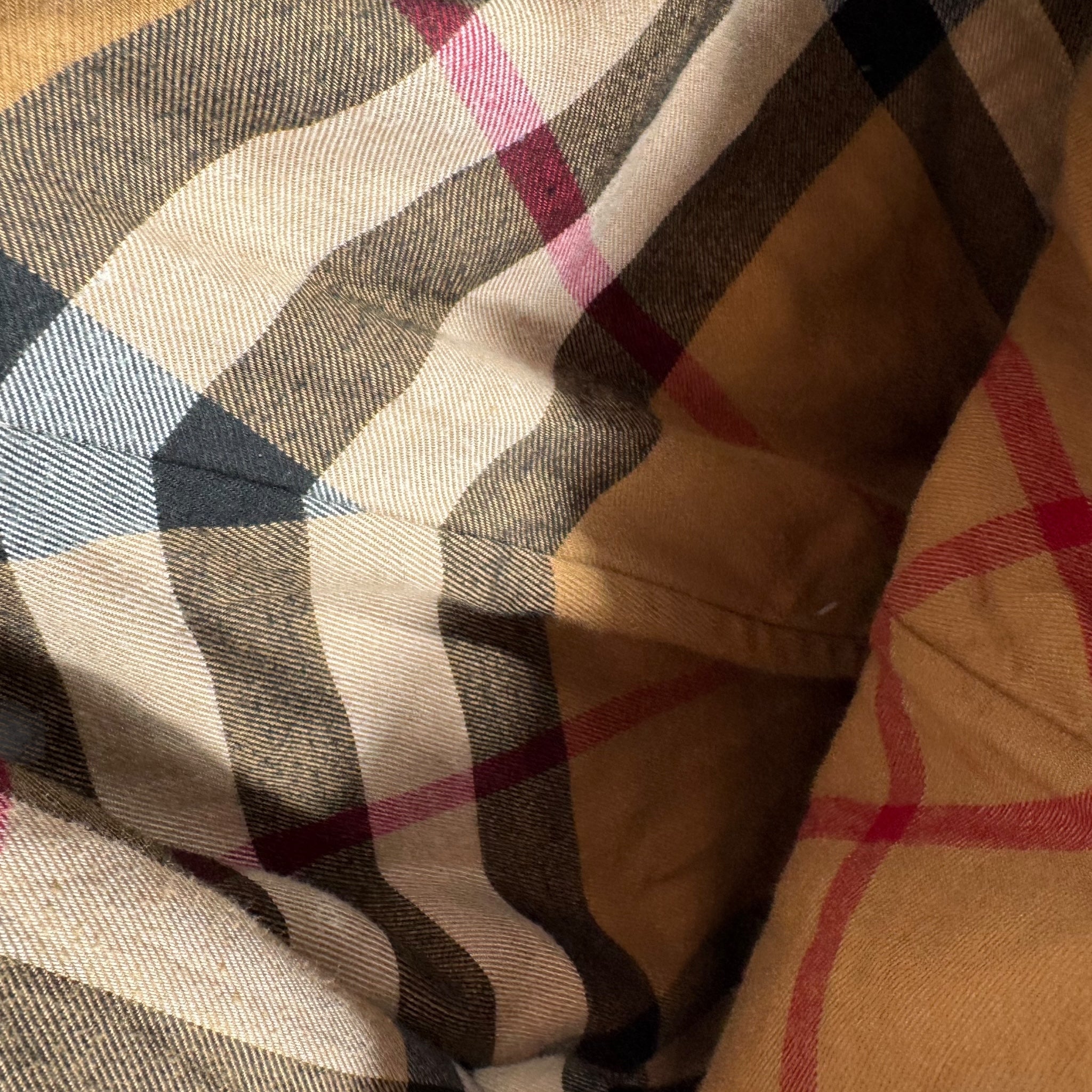 Burberry Sweatshirt (M)
