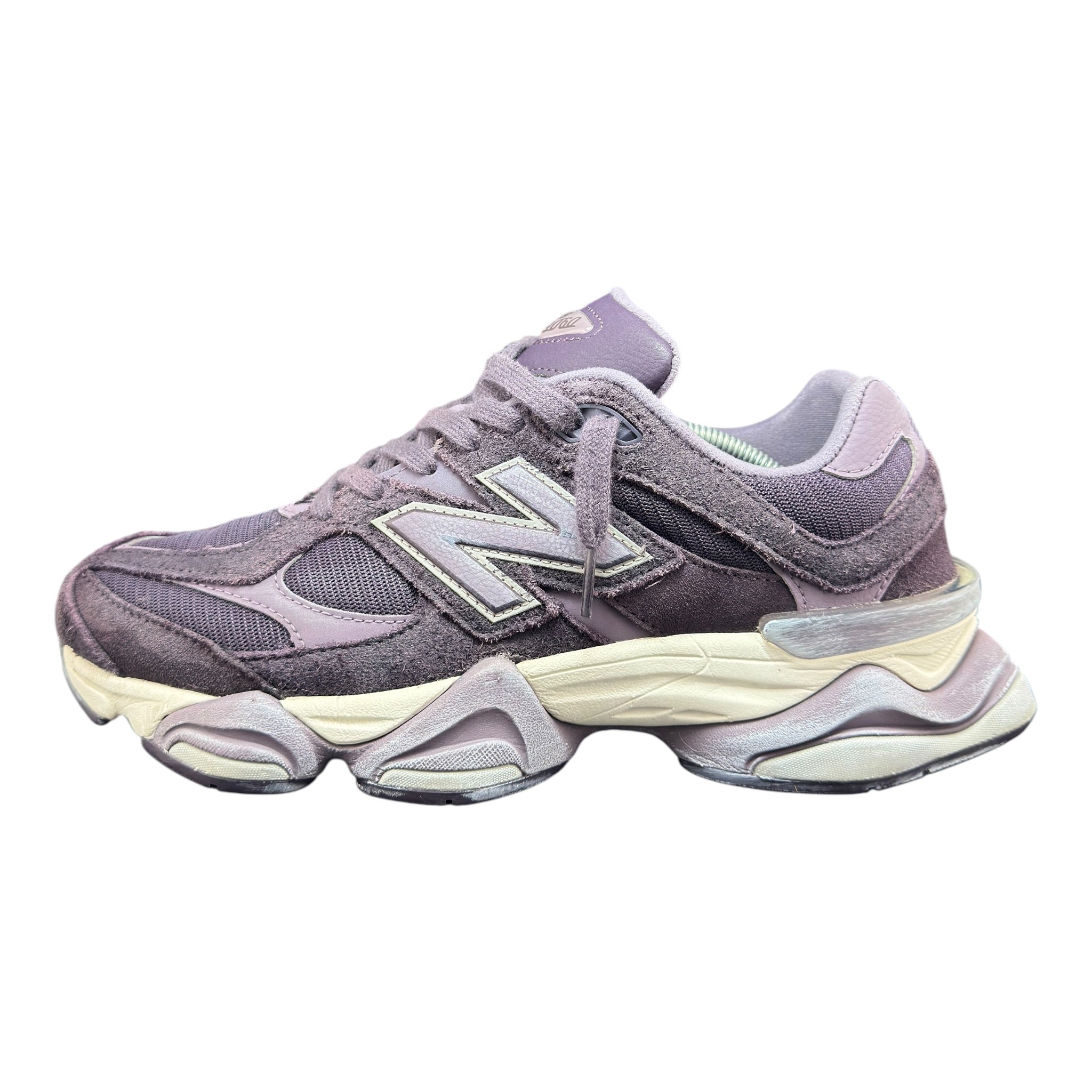 New Balance 9060 (41EU)