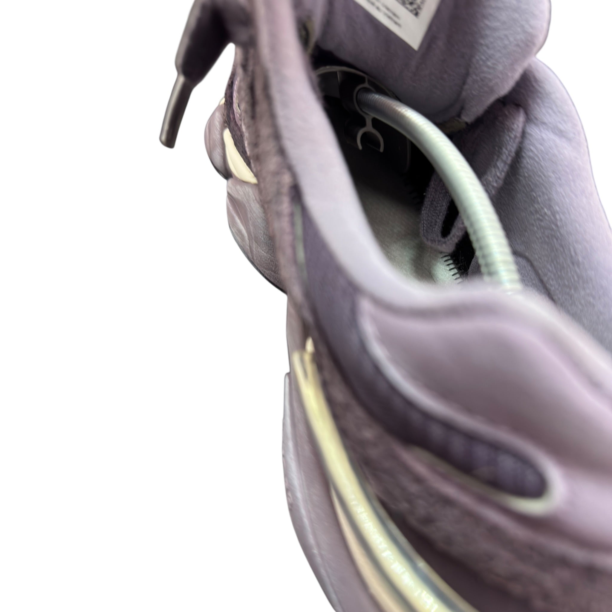 New Balance 9060 (41EU)