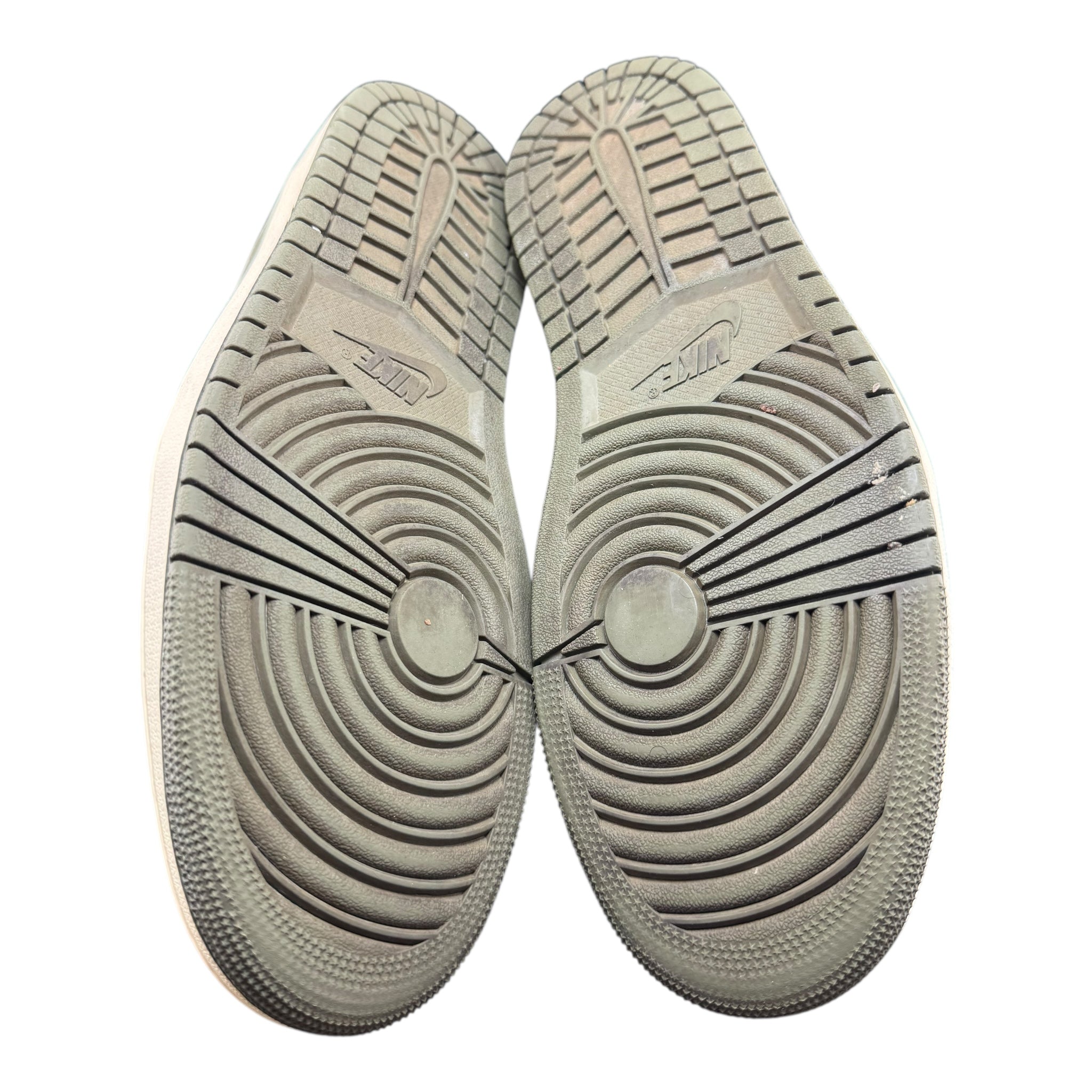 Jordan One Low Travis Olive (45.5EU)