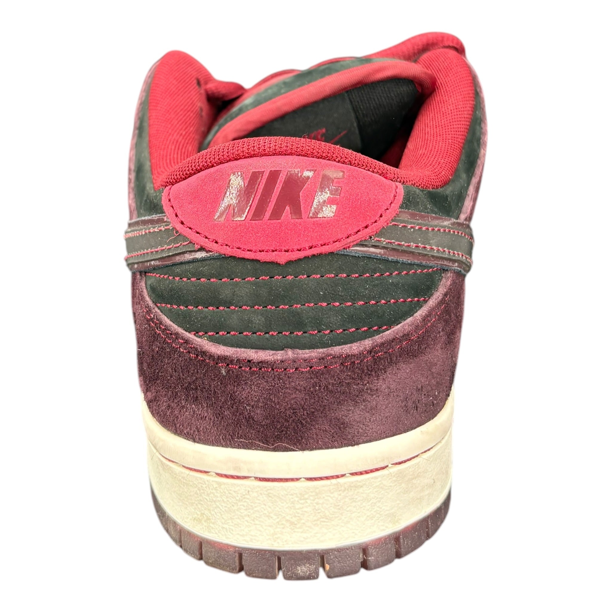 Dunk SB Low Riot (41EU)