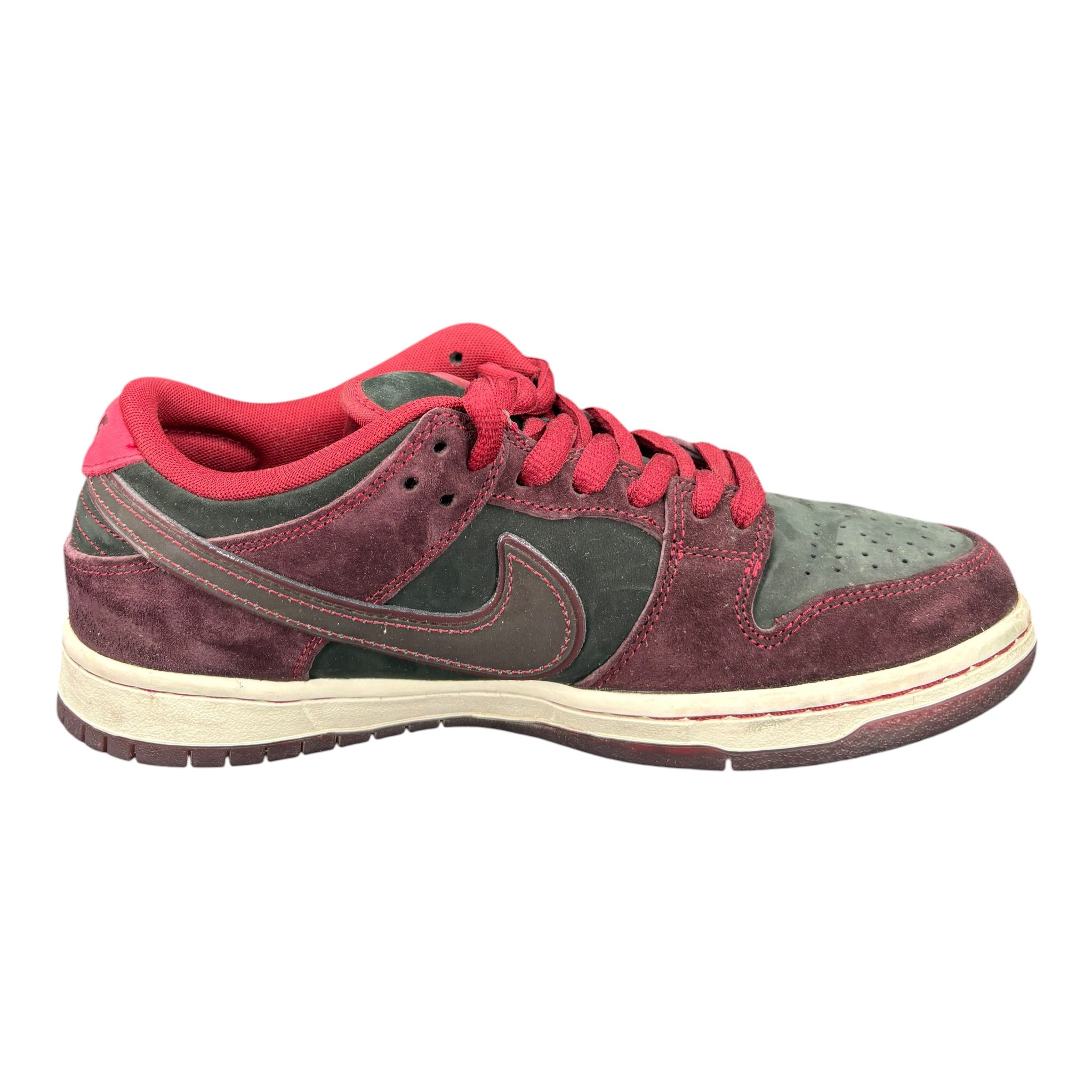 Dunk SB Low Riot (41EU)