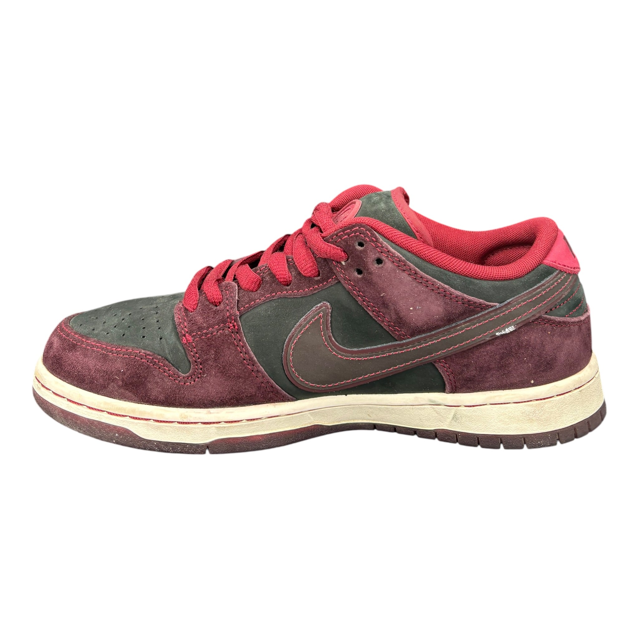 Dunk SB Low Riot (41EU)