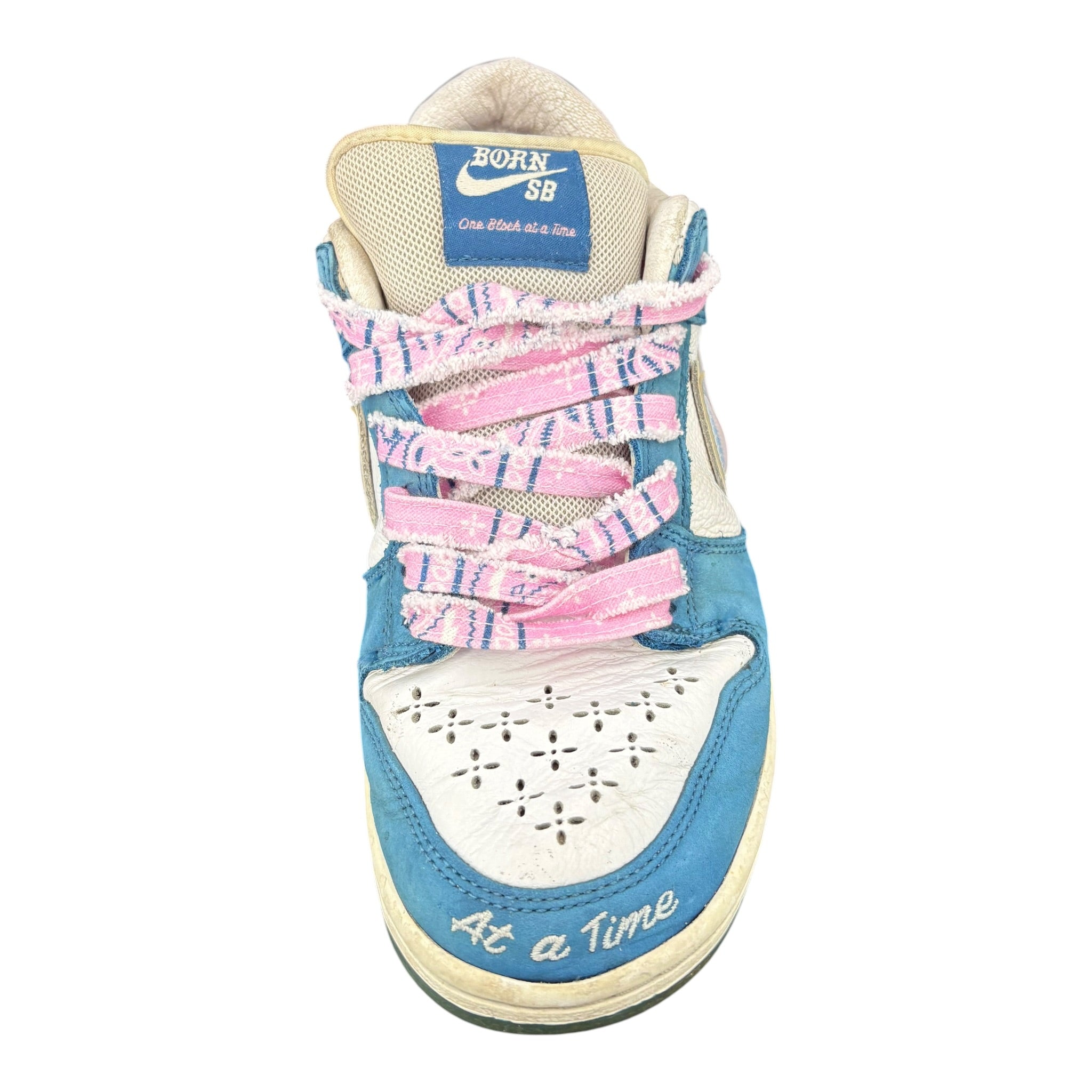 Dunk SB Born x Raised (40EU)