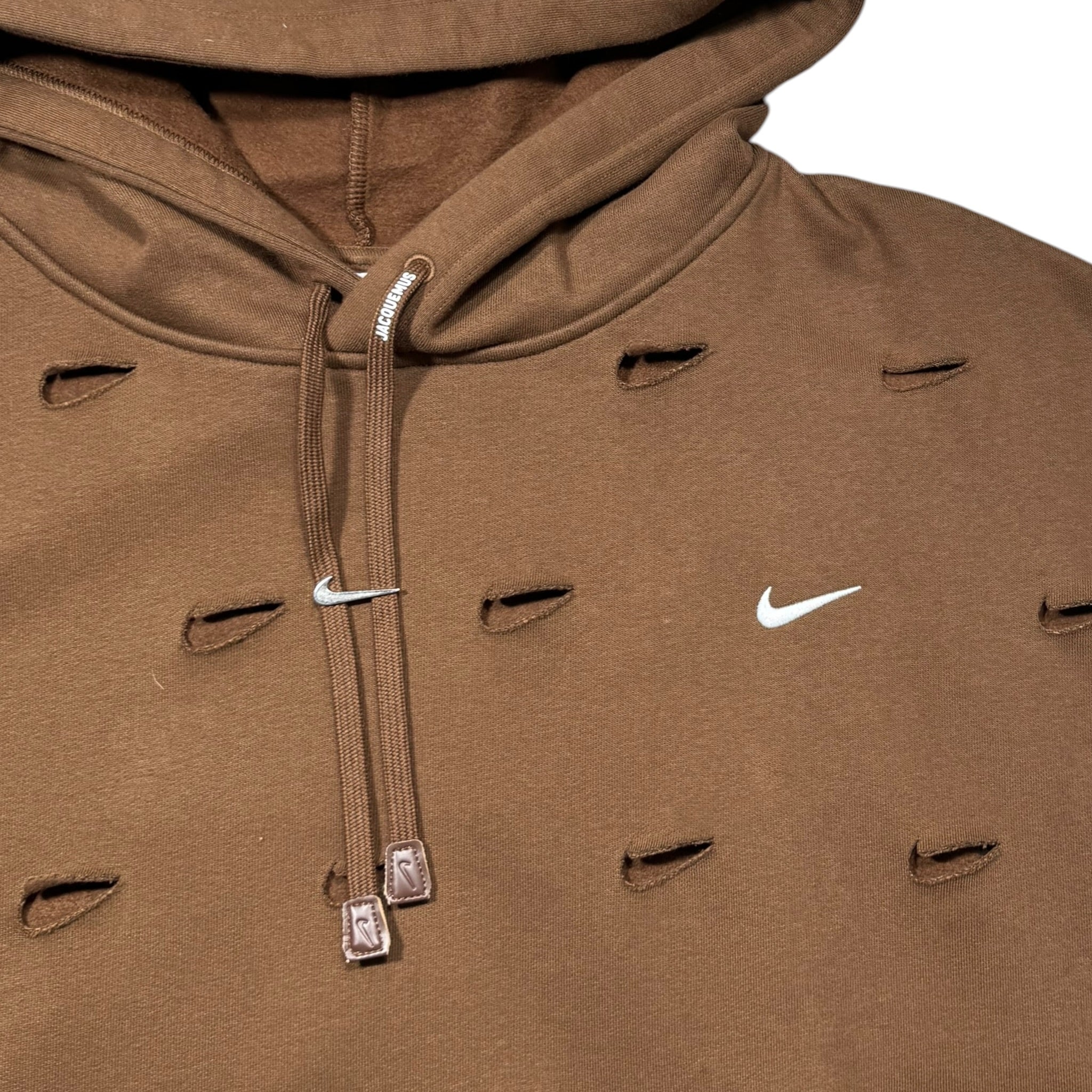 Sweat Jacquemus x Nike Neuf (L)