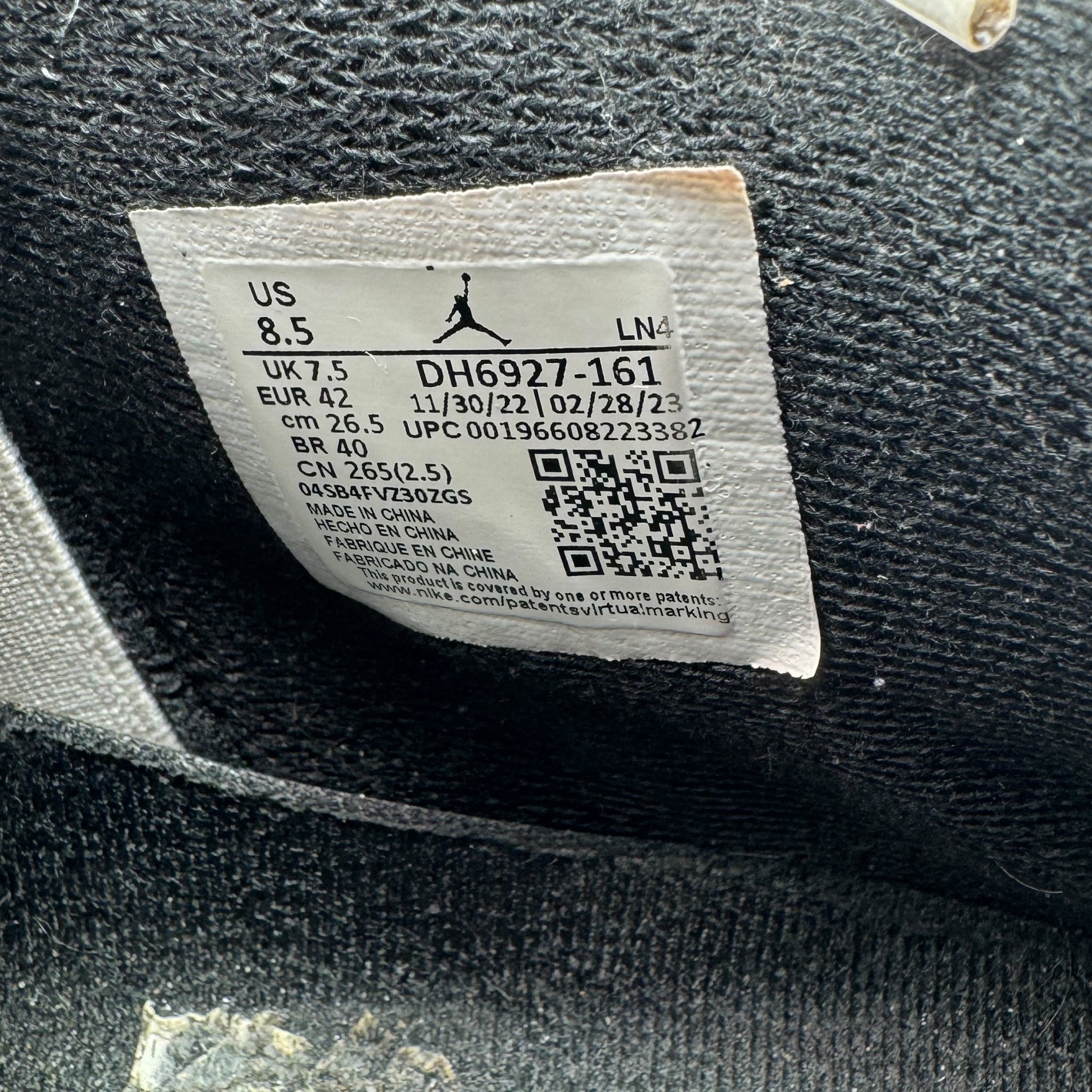 Jordan 4 Red Cement(42EU)