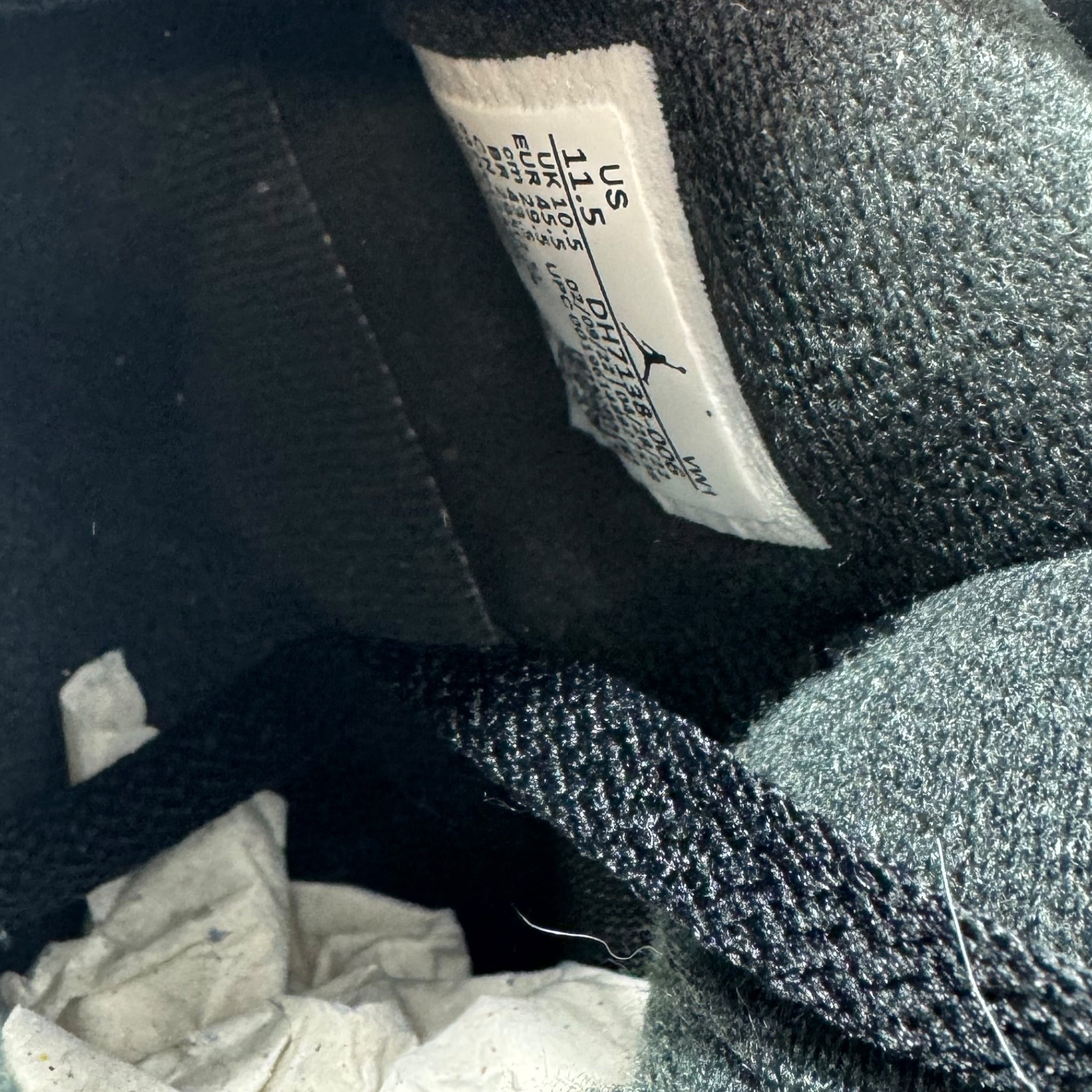 Jordan 4 Black Canva (45.5EU)