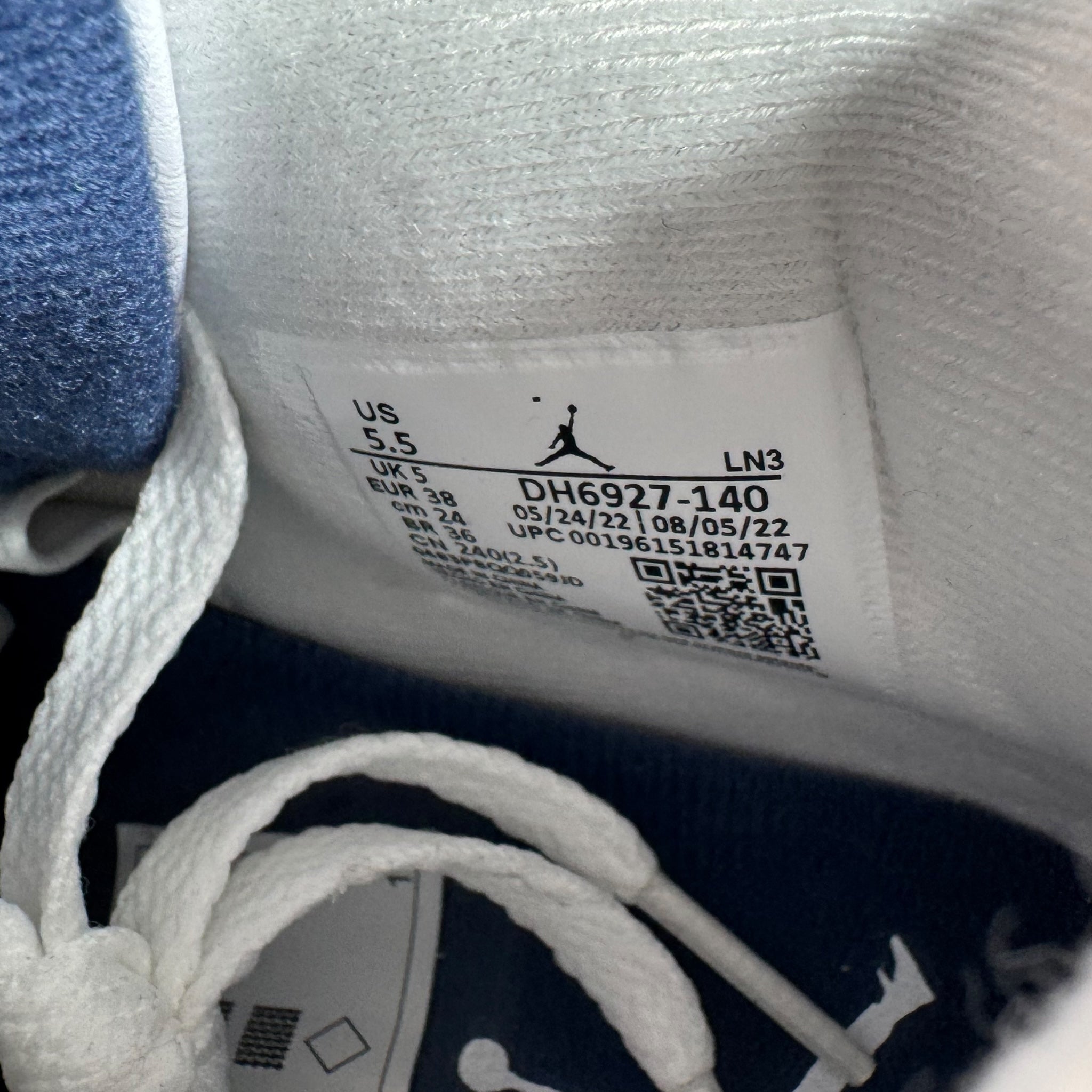 Jordan 4 Midnight Navy (38EU)