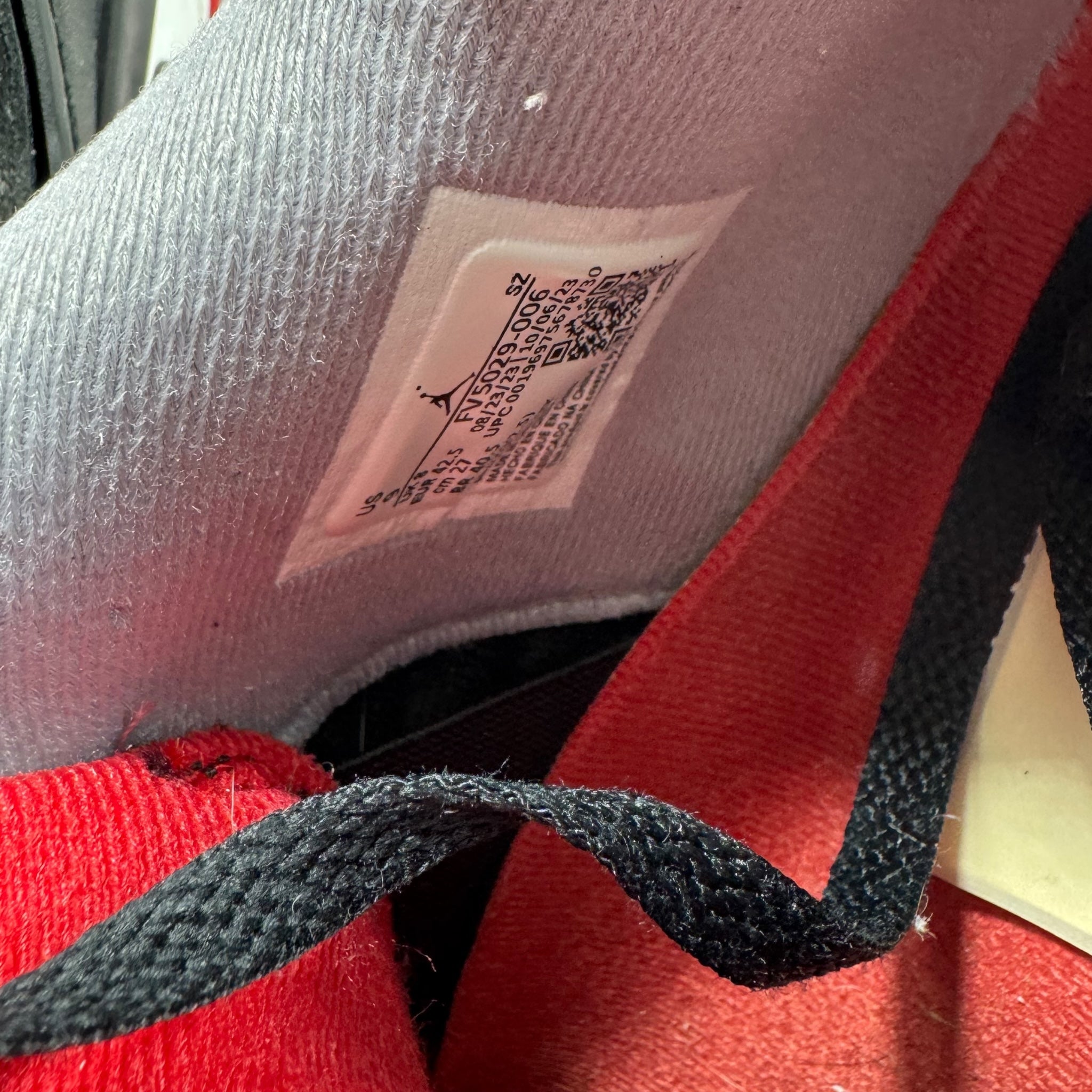 Jordan 4 Bred (42.5EU)