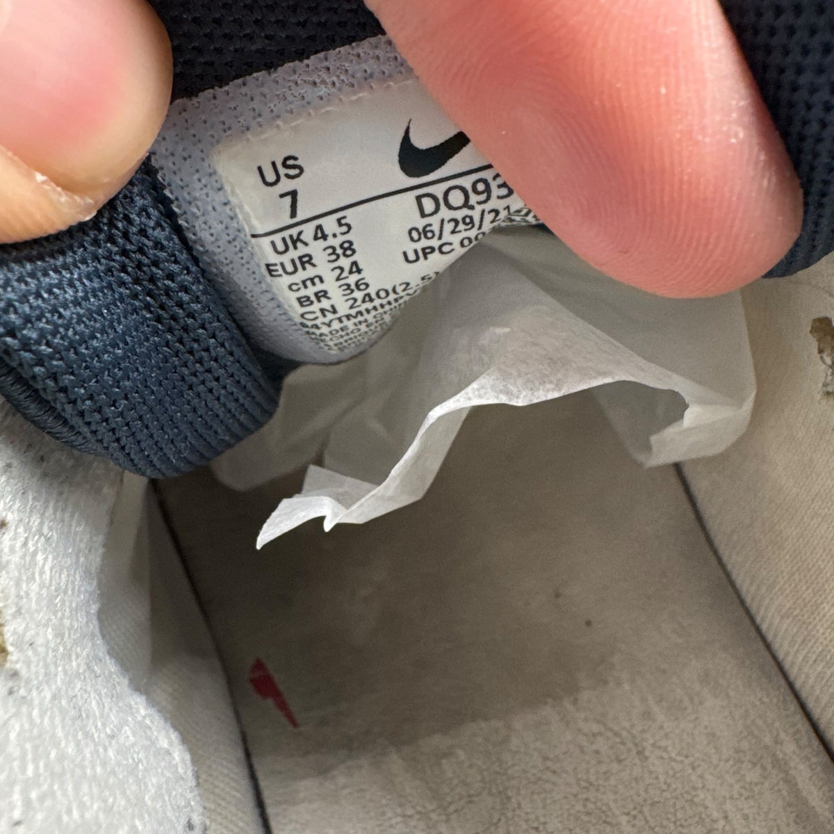 Air Max One La Ville Lumière (38EU)