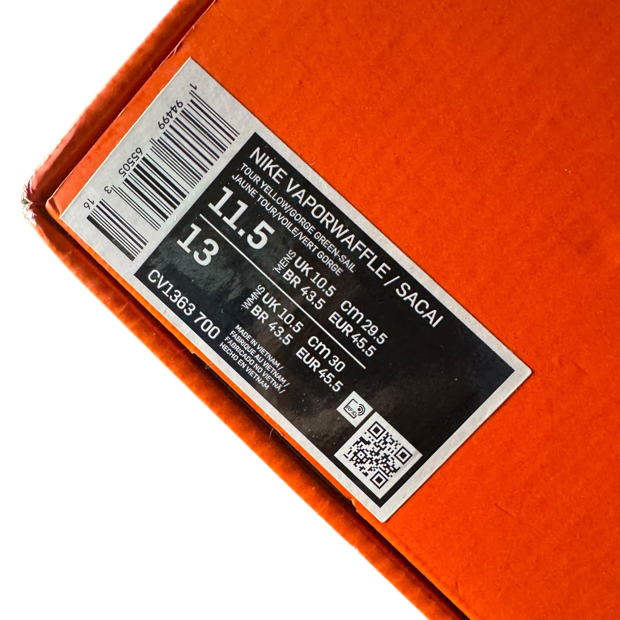 Nike Vaporwaffle sacai brazil (45.5EU)