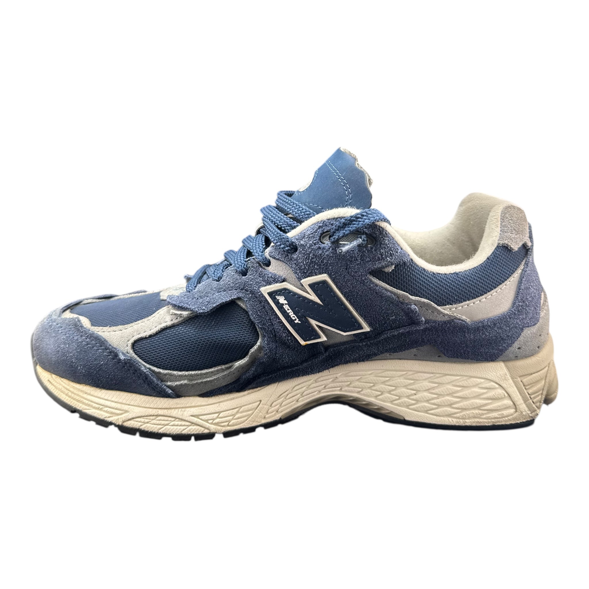 New Balance 2002r (44EU)