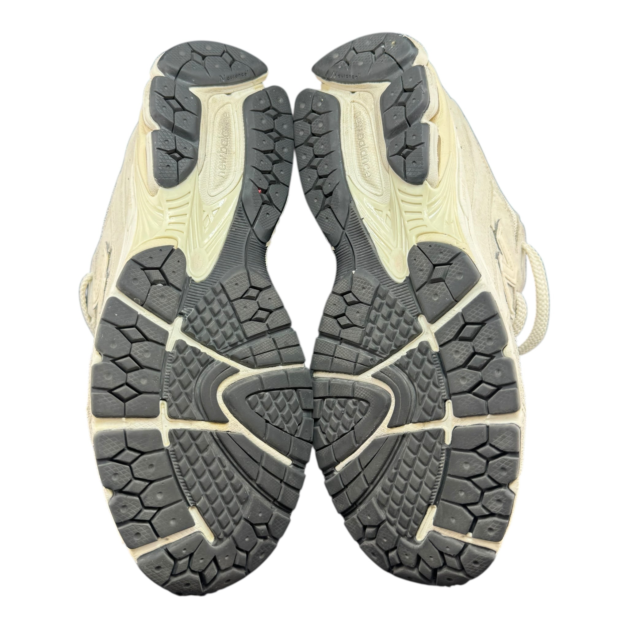 New Balance 2002r (40.5EU)