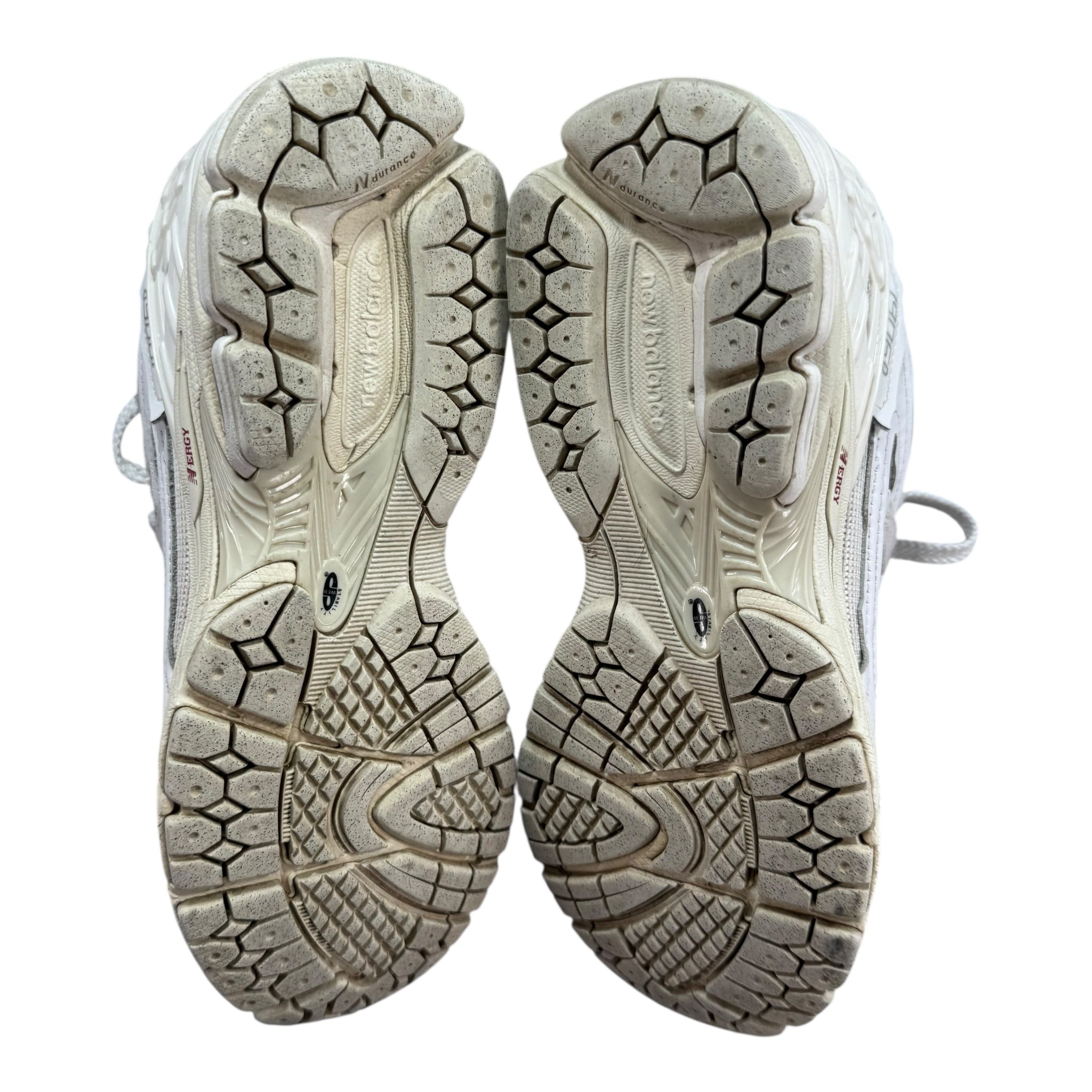 New Balance (42EU)