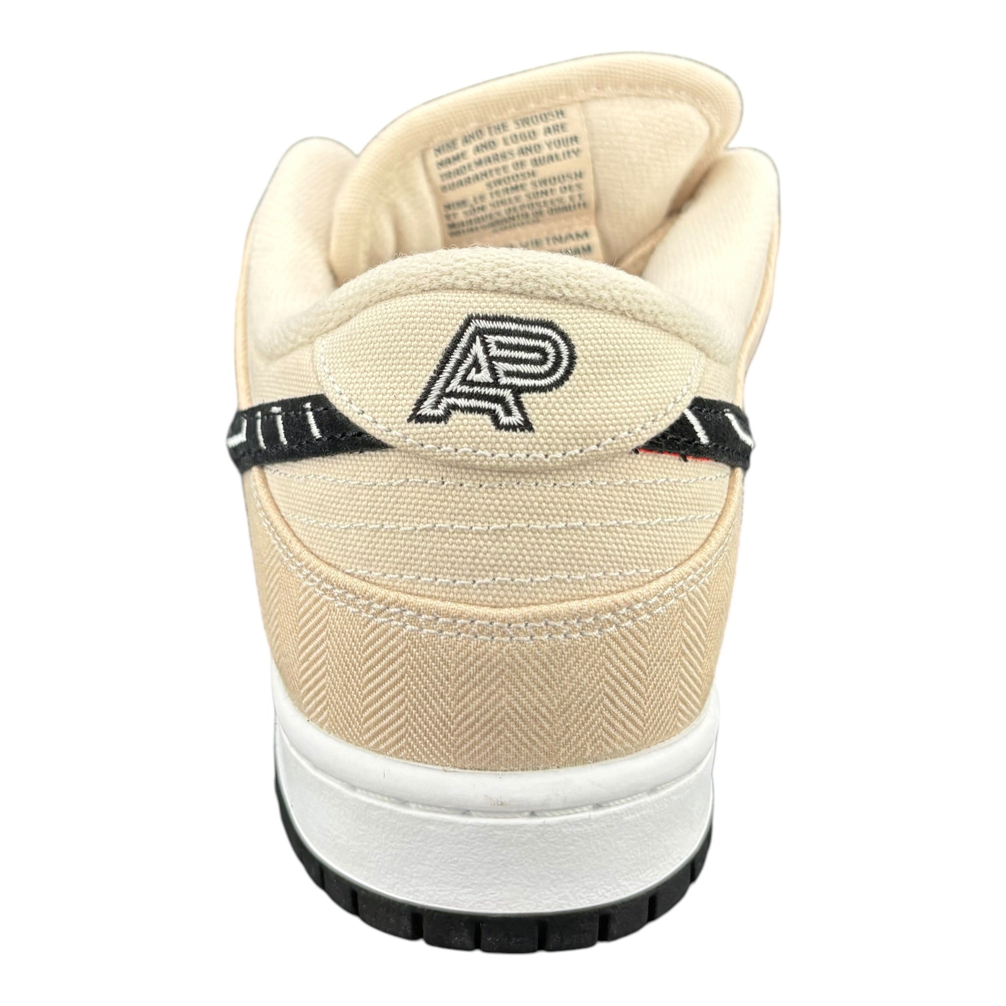 Dunk SB Low Albinos (44.5EU)