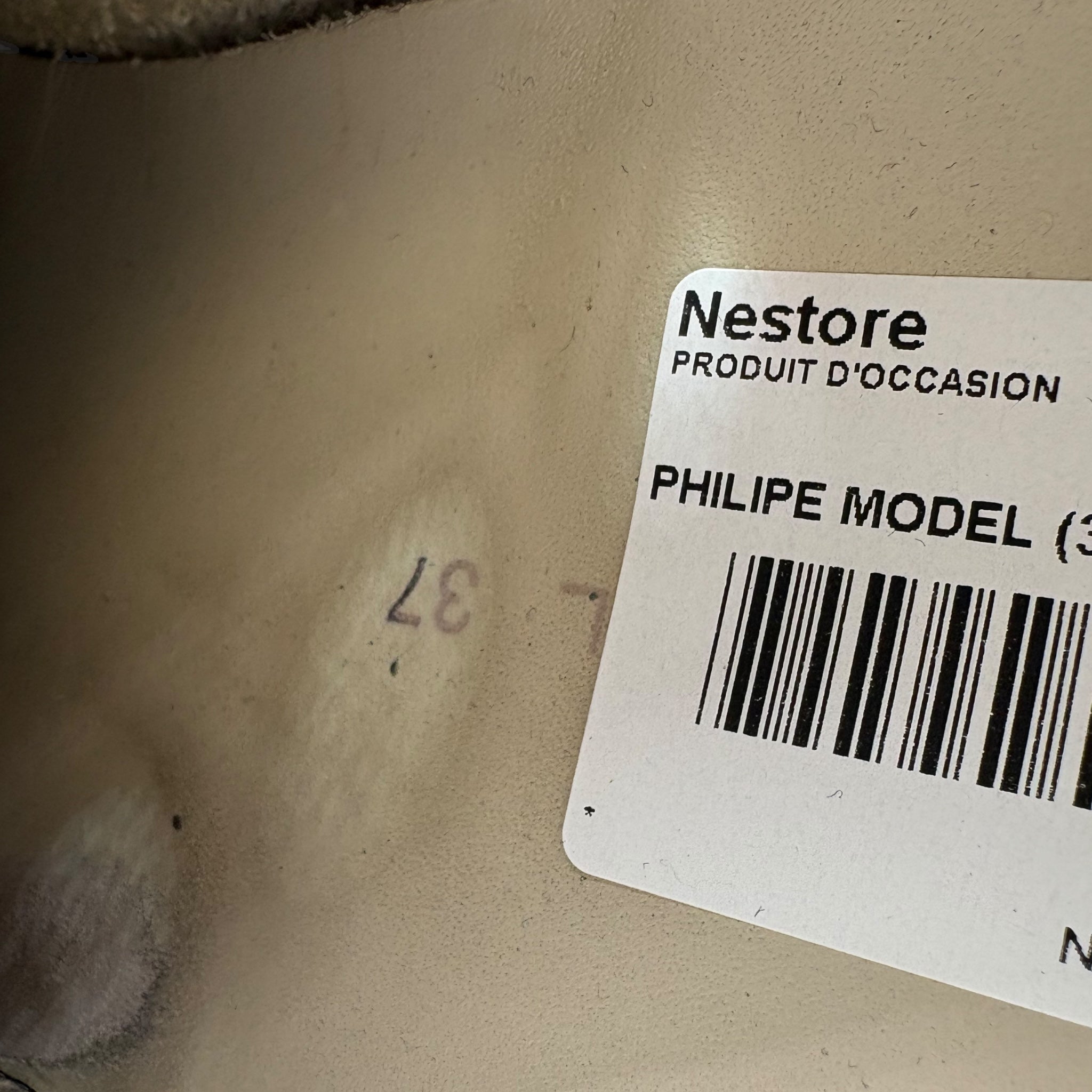 Philipe Model (37EU)