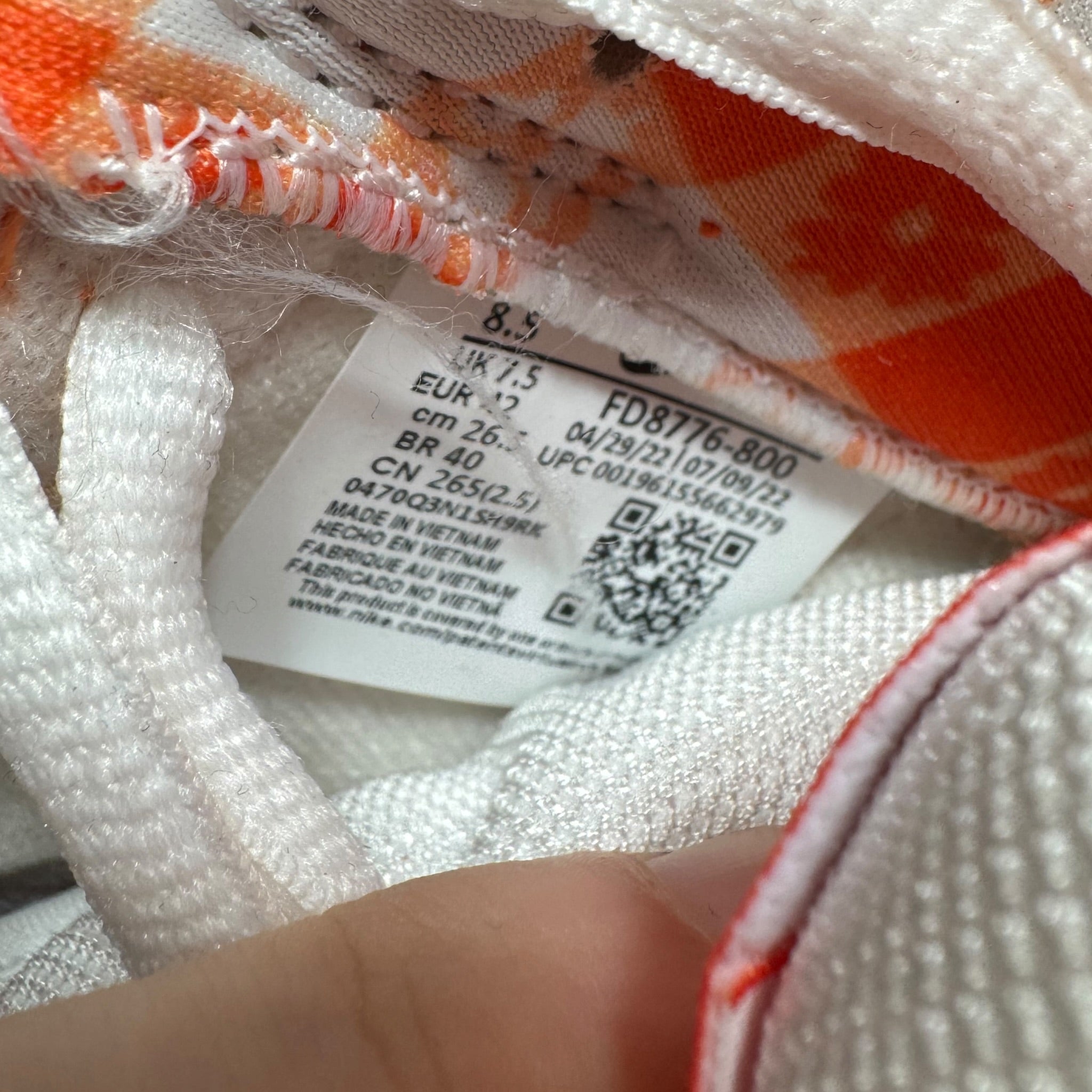 Dunk SB Low Lobster (42EU)