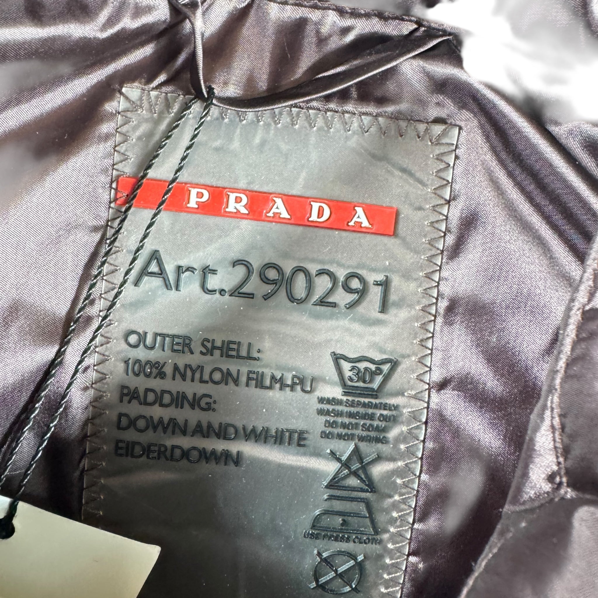 Doudoune sans manches Prada (S)