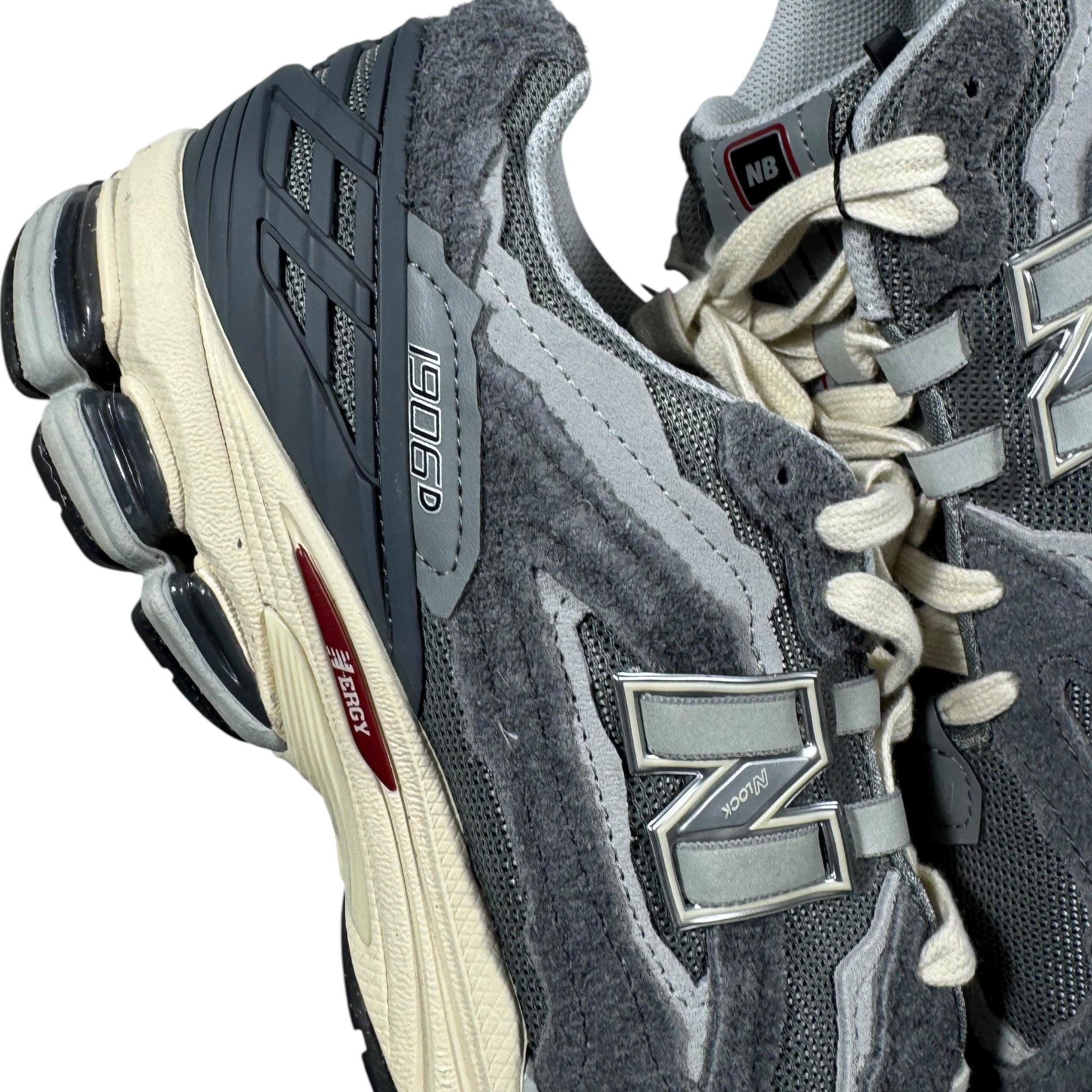 New Balance 1906 (45EU)