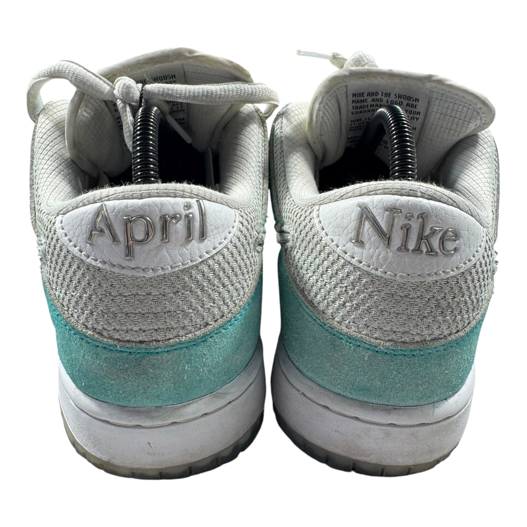 Dunk SB April (42.5EU)