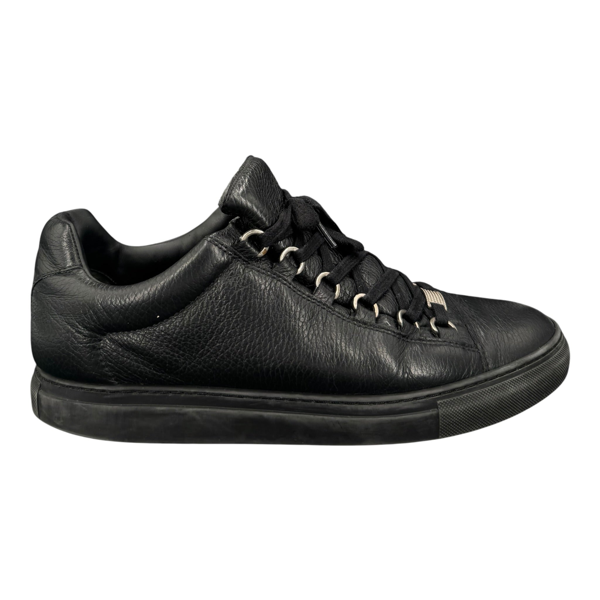Balenciaga Arena (42EU)