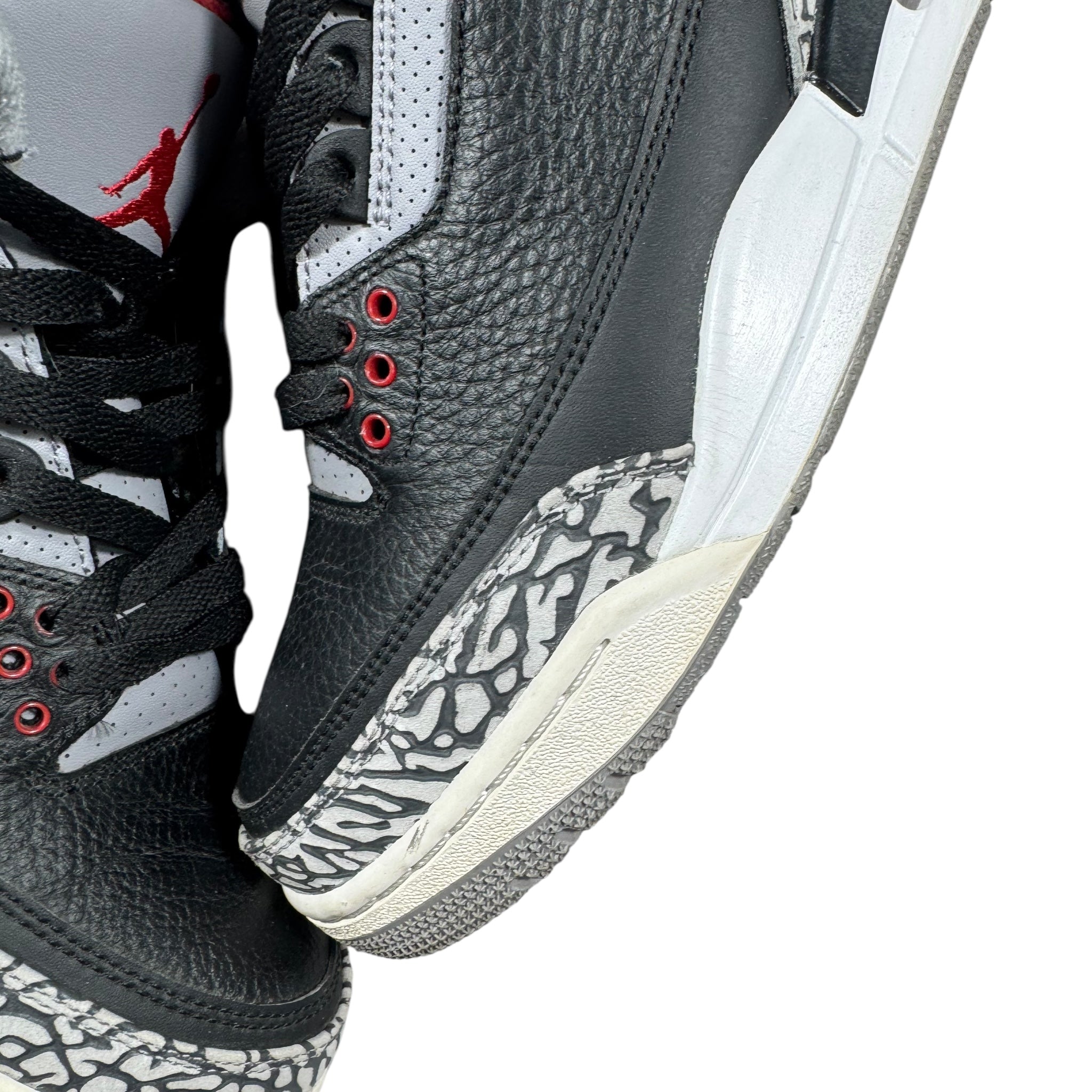 Jordan 3 (42EU)