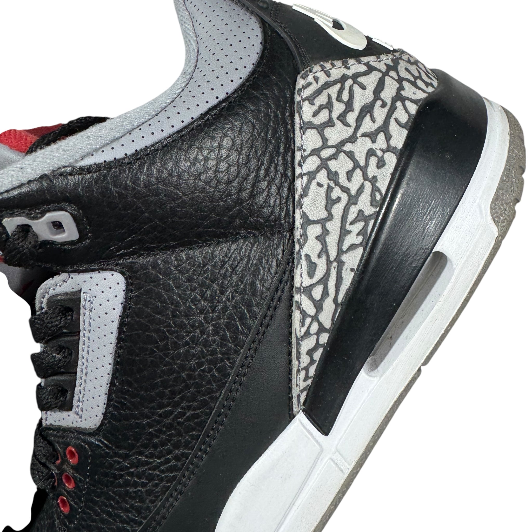 Jordan 3 (42EU)