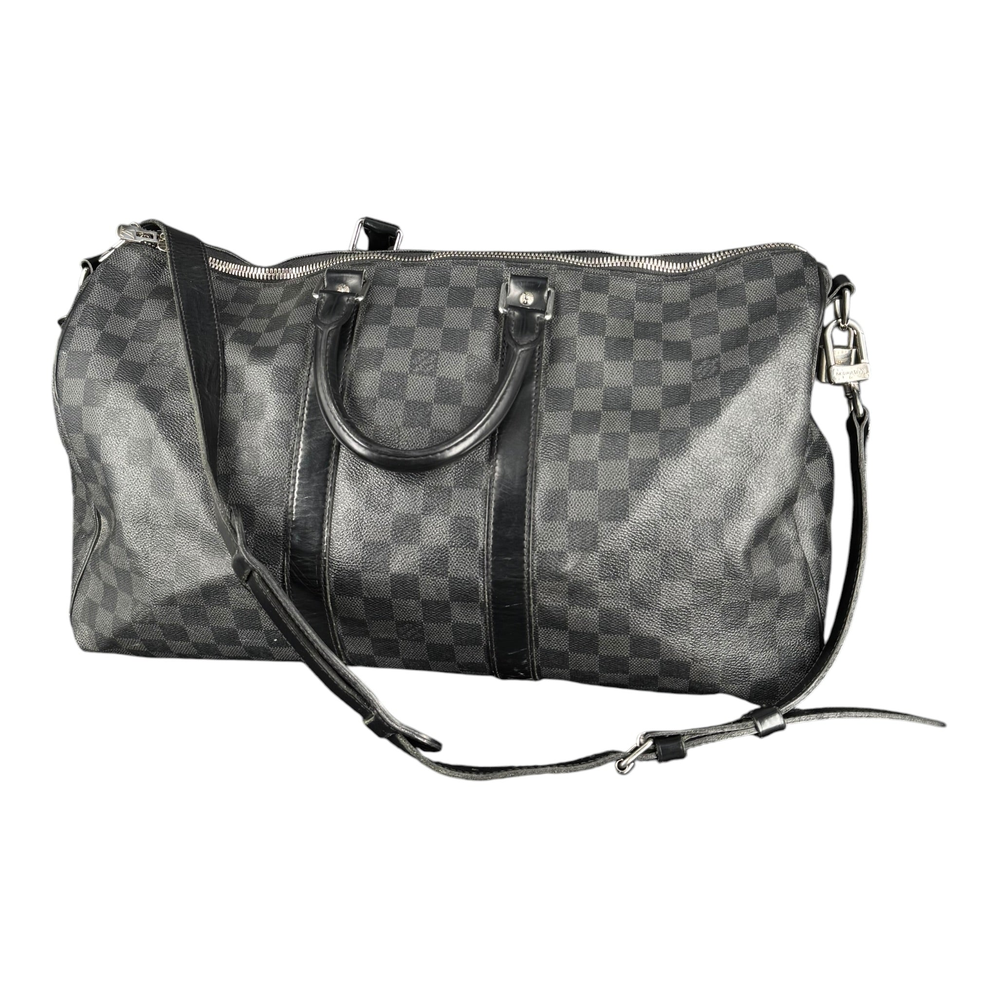 Keepal Damiers Noir Louis Vuitton (45)