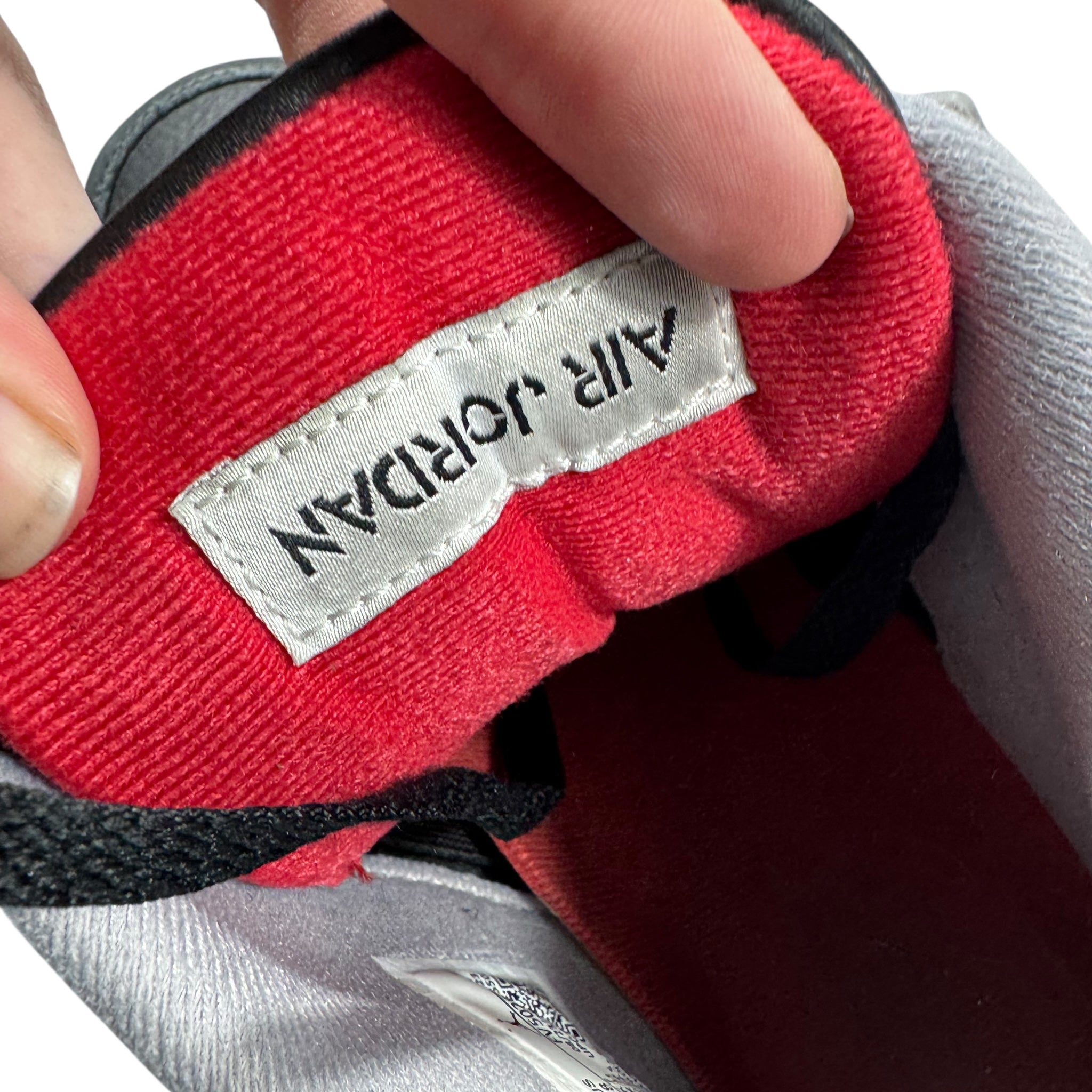 Jordan 4 BlackFire (41EU)