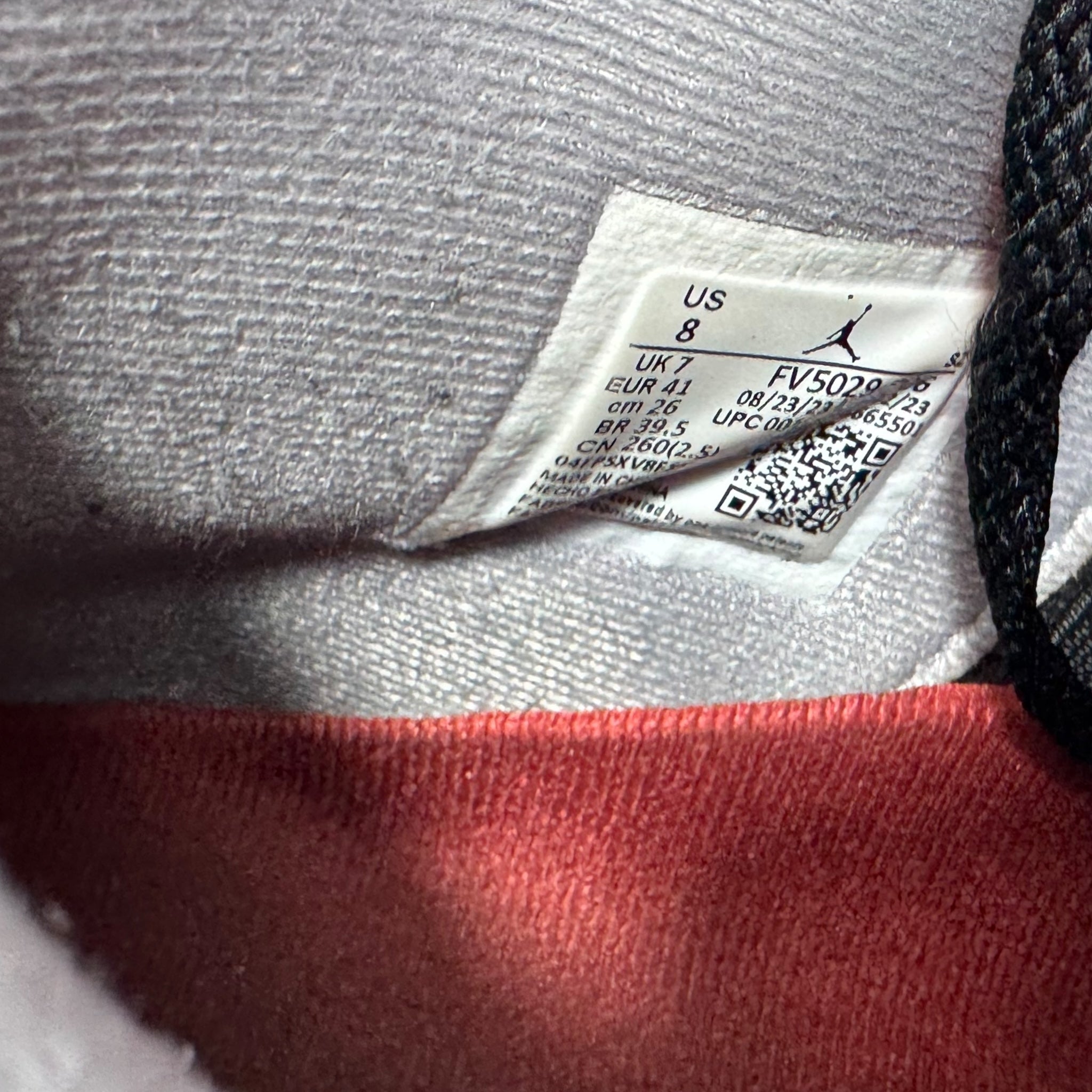 Jordan 4 BlackFire (41EU)