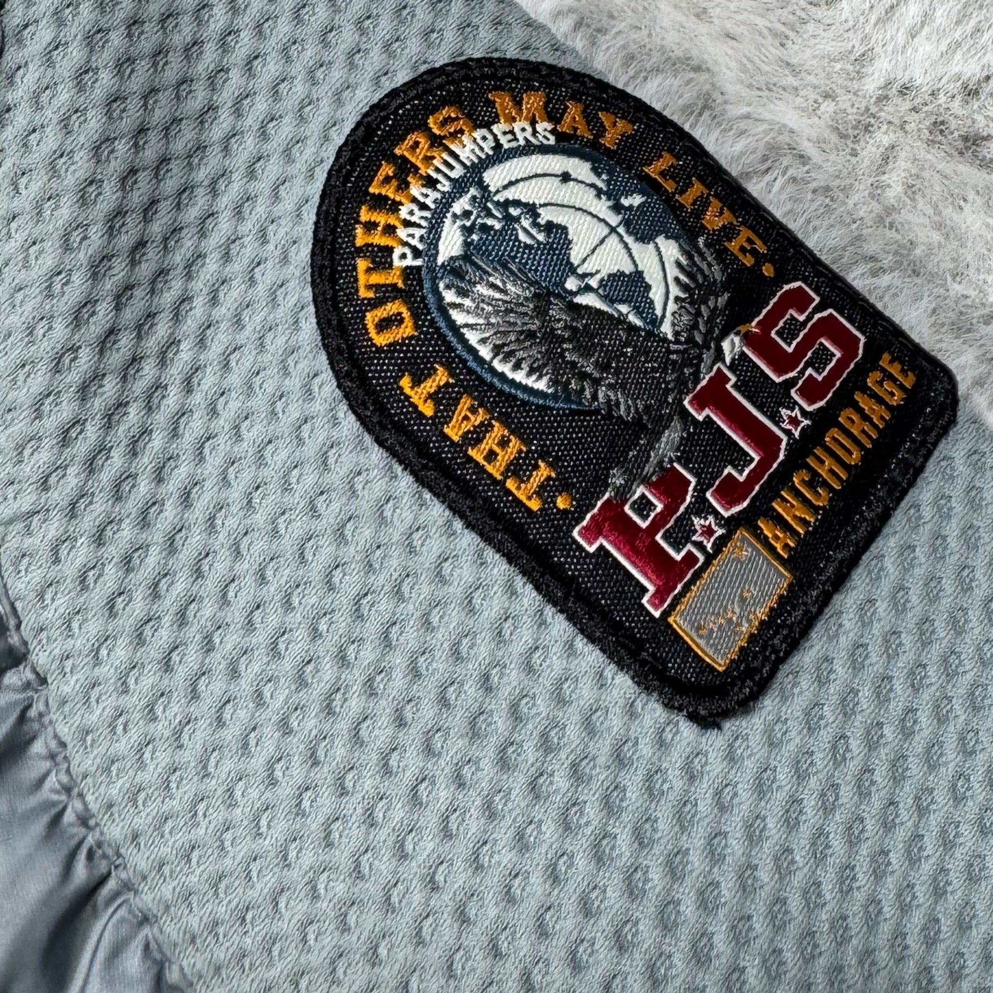 Warm-Up Parajumpers (Young-Small)