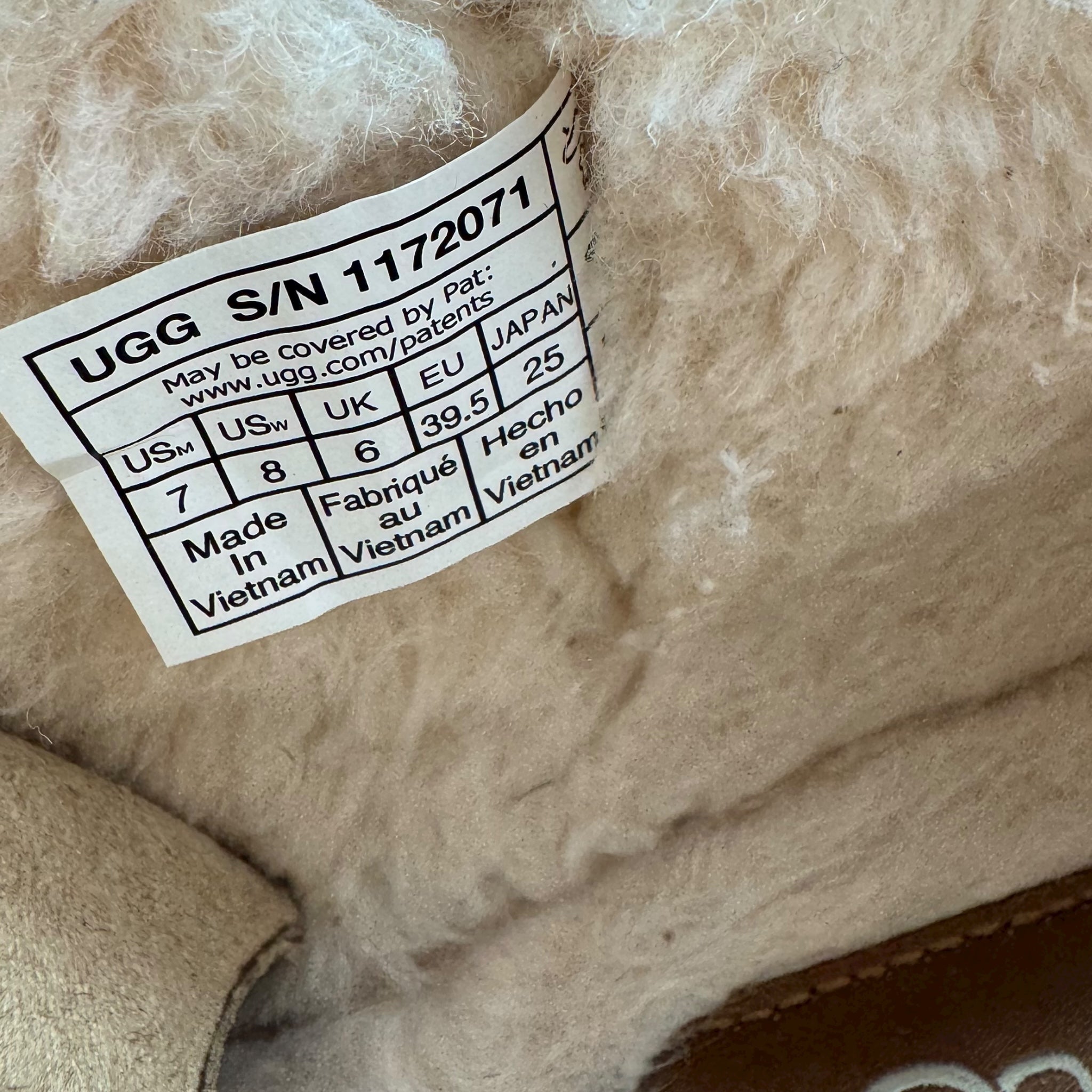 Ugg x Palace (39.5EU)