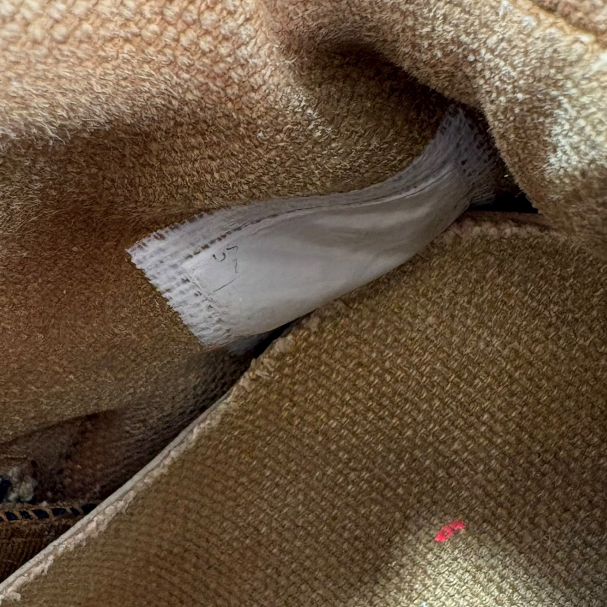 Jordan 6 Travis (40EU)