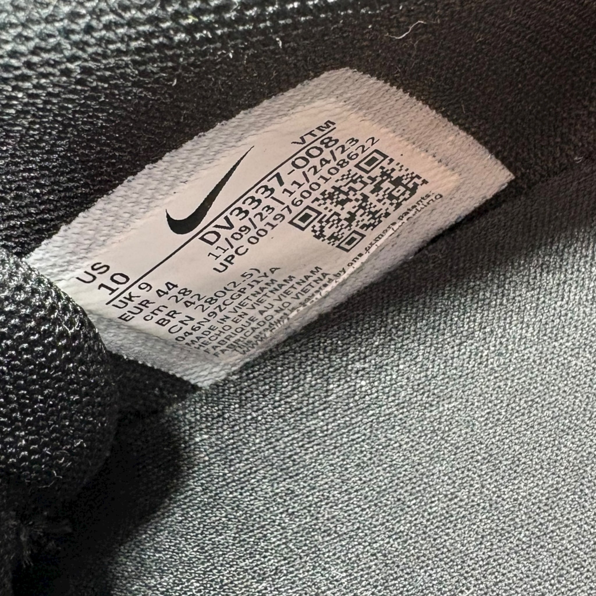 Nike DN (44EU)