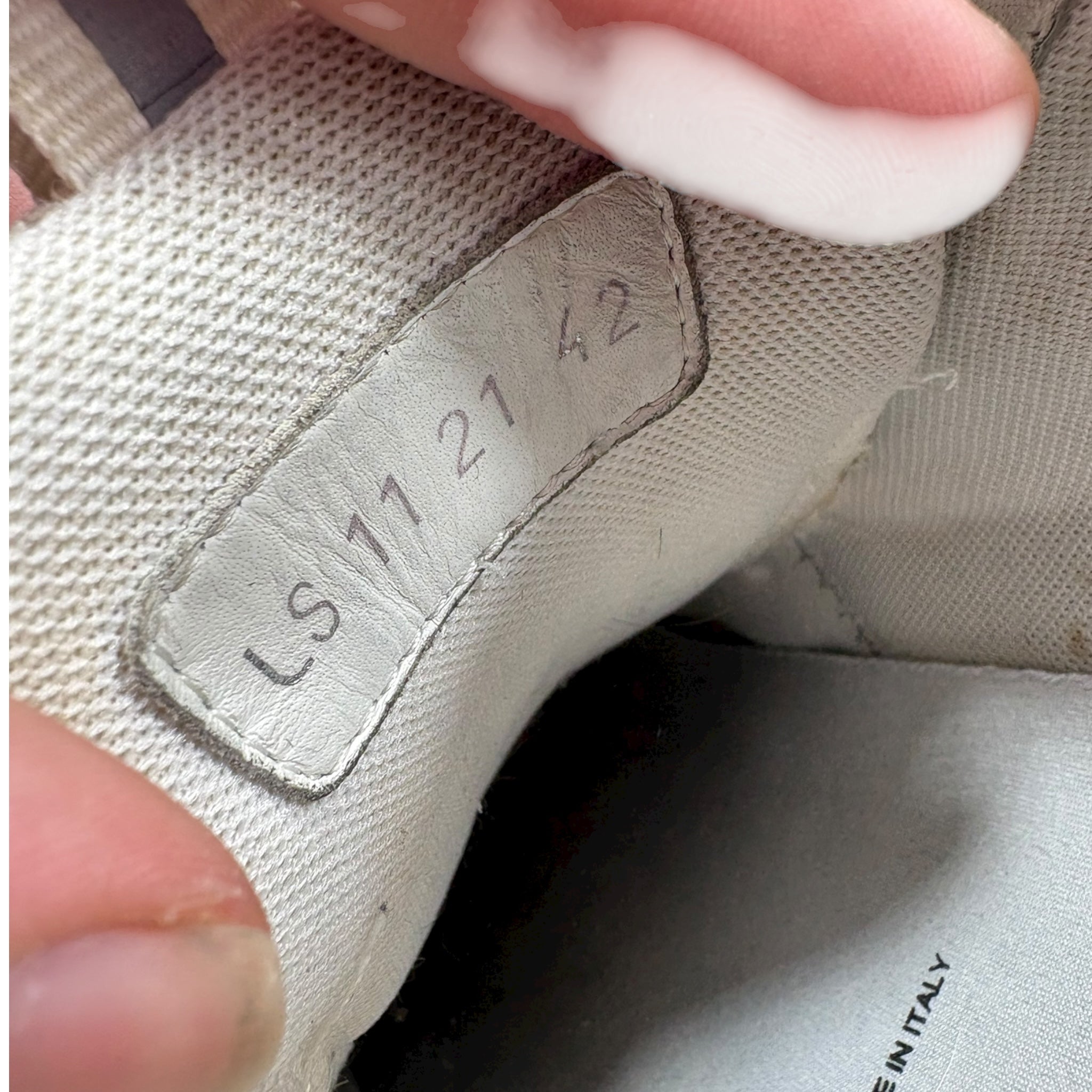 Dior B22 (42EU)