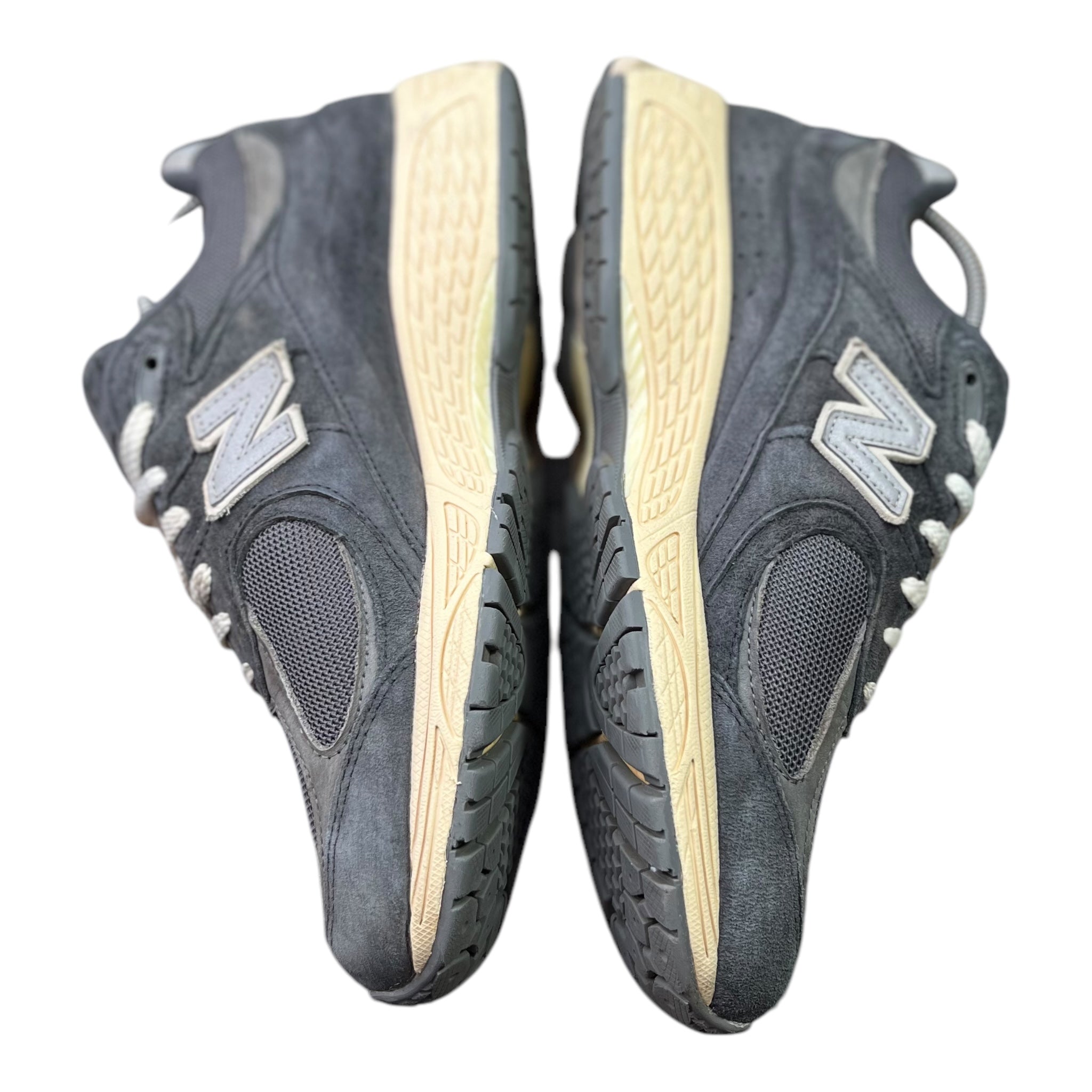 New Balance 2002R Phantom (41.5EU)