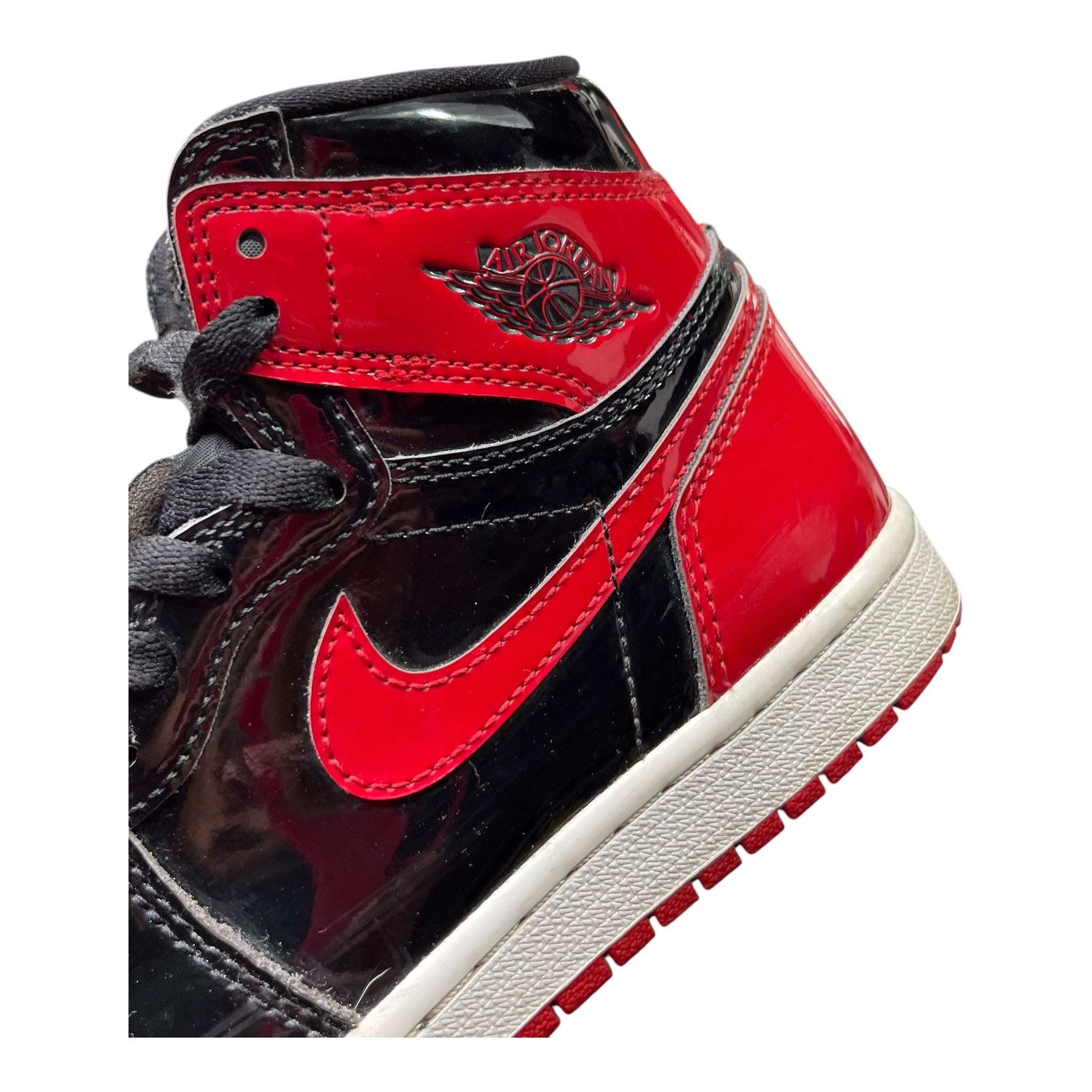 Jordan 1 Retro High Patent Bred (37.5EU)