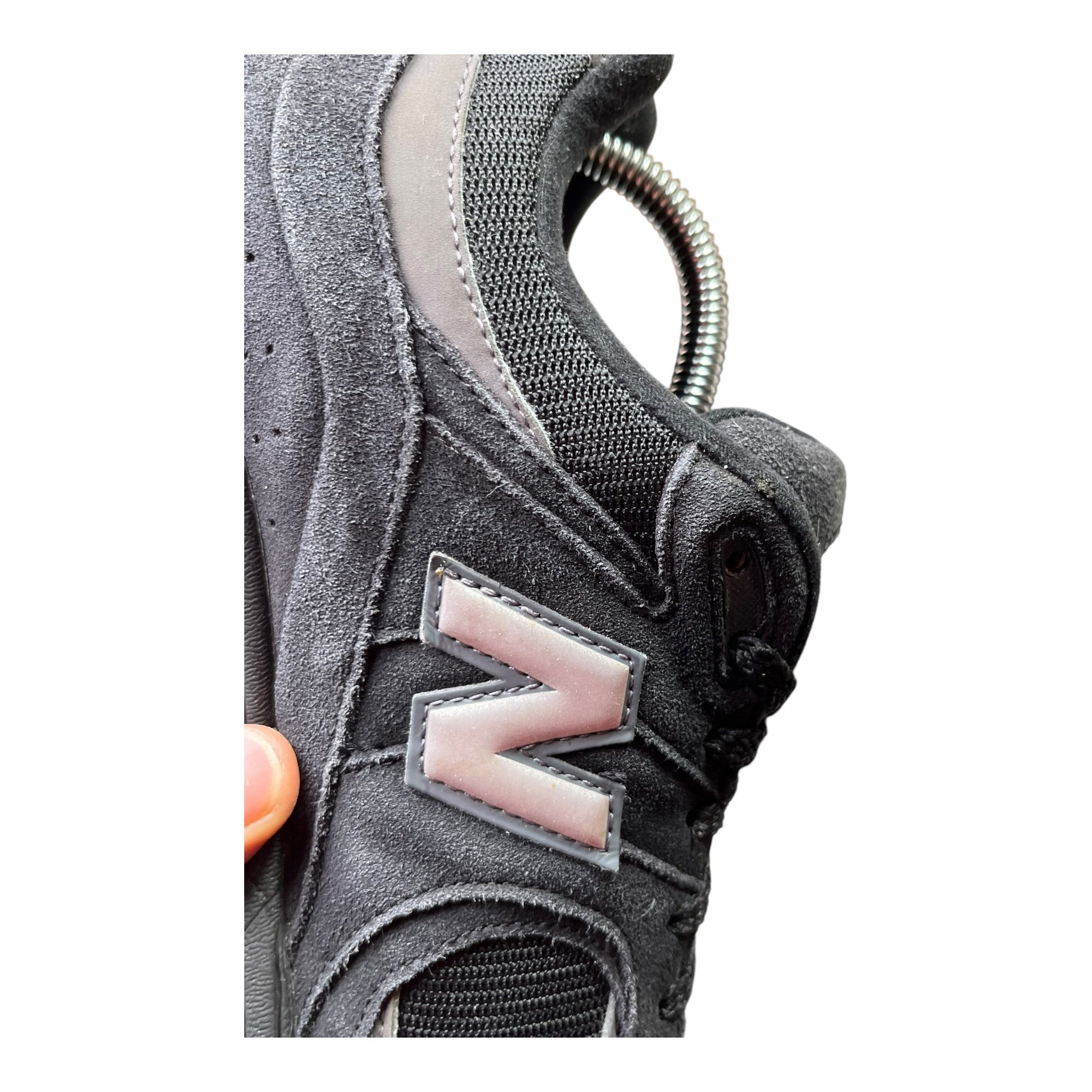 New Balance 2002R Black Dark Grey (43EU)