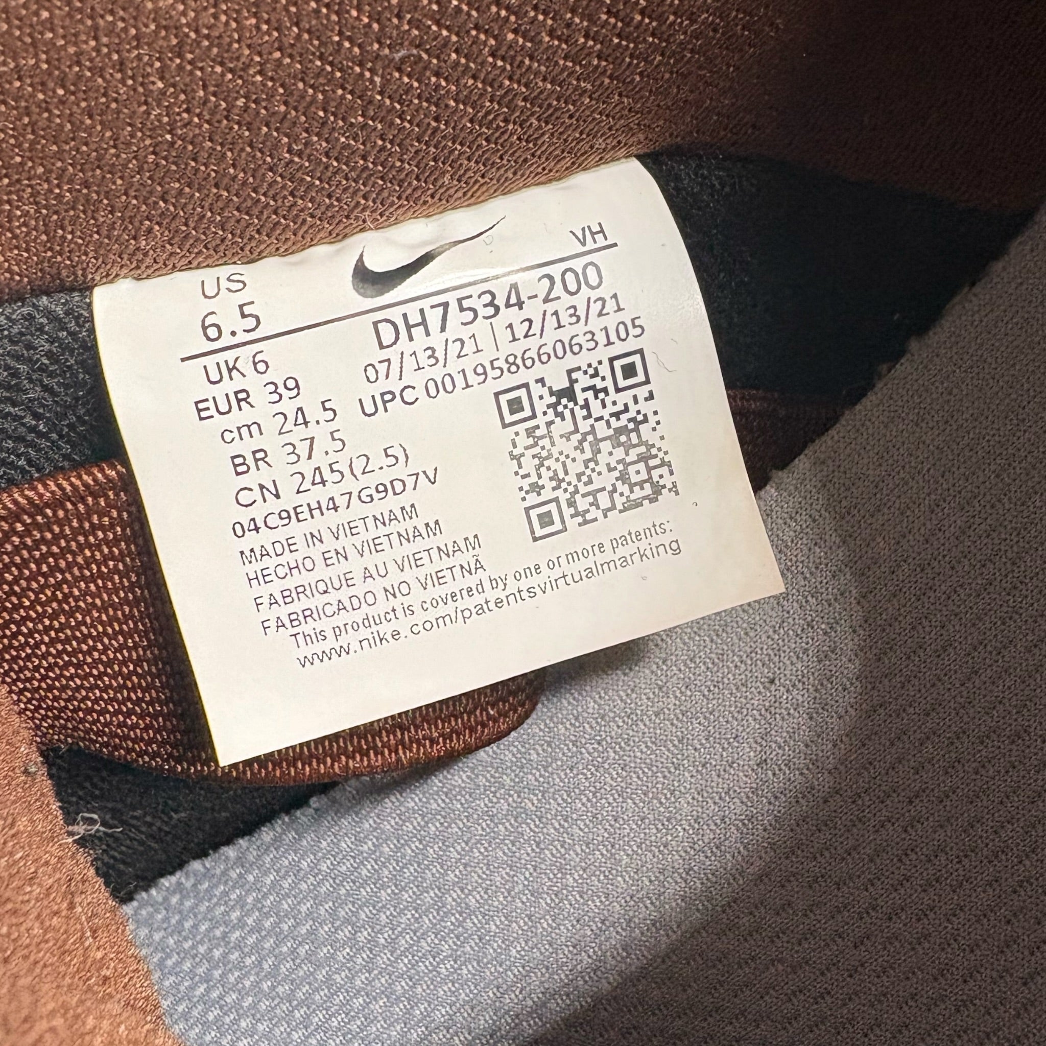Dunk SB Low Paisley (39EU)