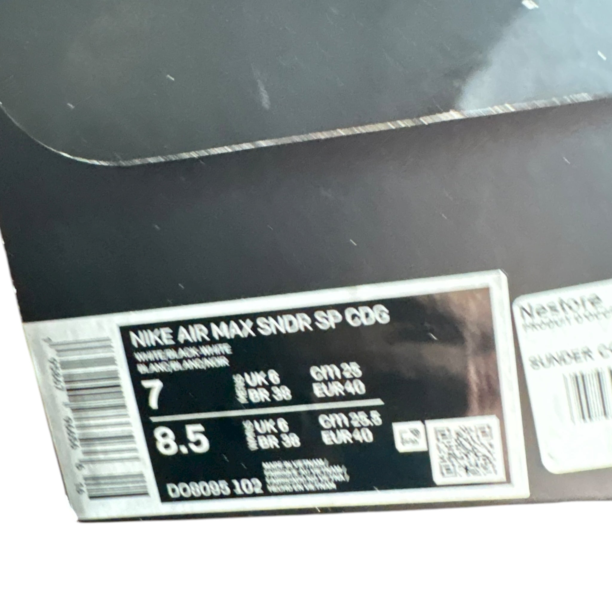 Sunder Comme des Garçons (40EU)