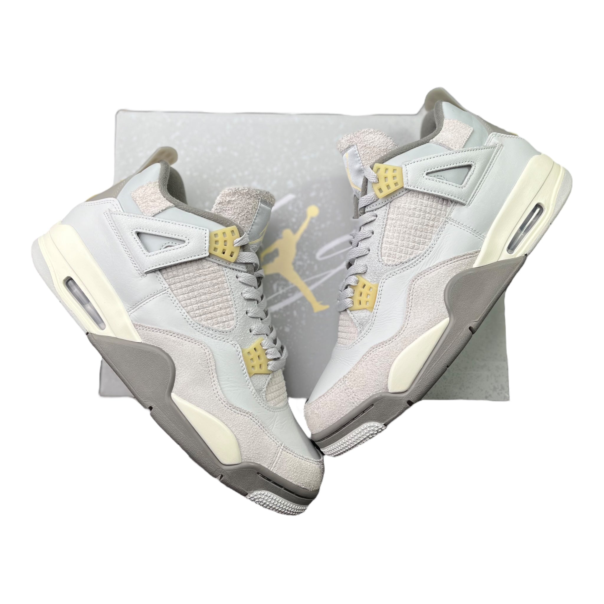 Jordan 4 Retro Photon Dust Craft (46EU)