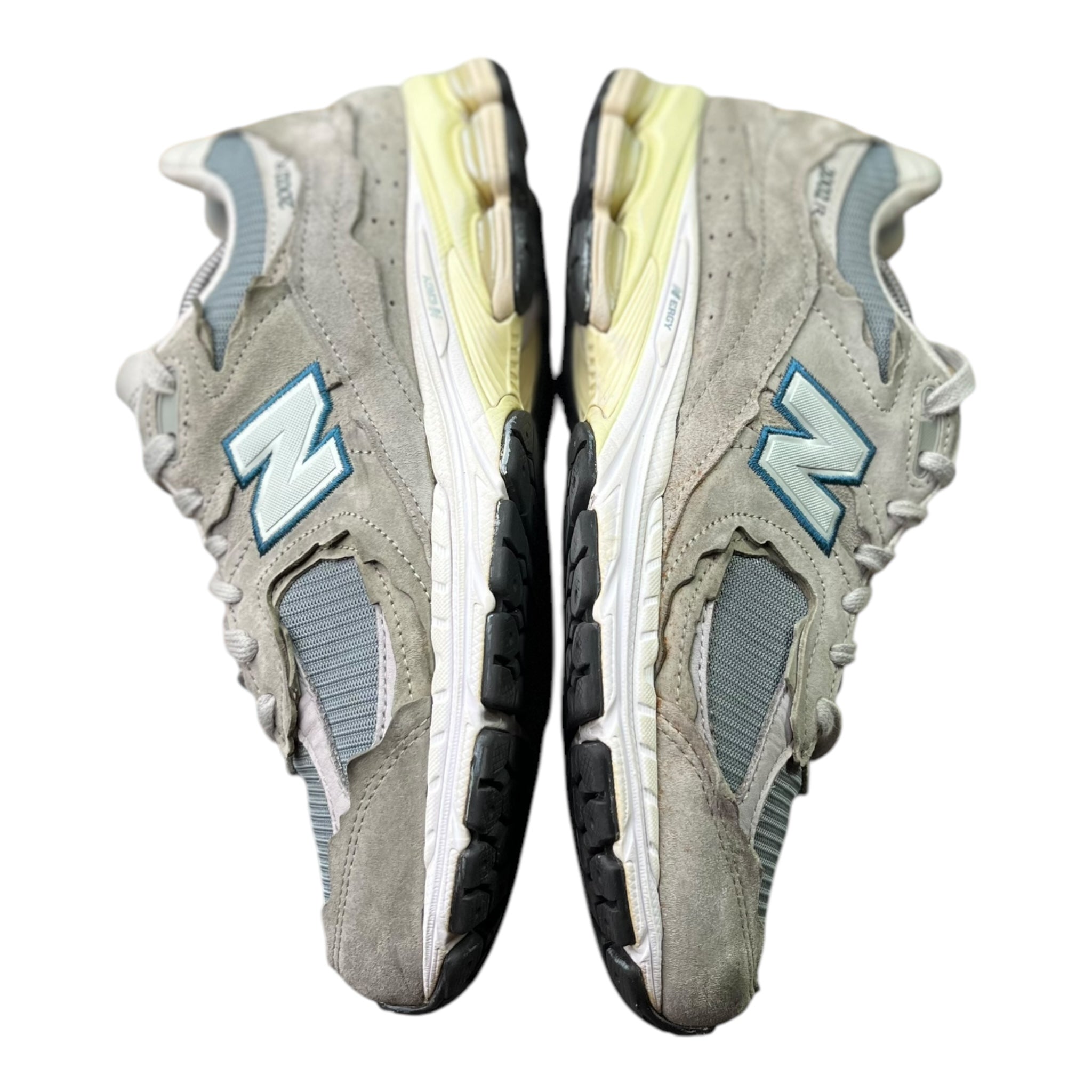 New Balance 2002R Protection Pack Mirage Grau (42.5EU)